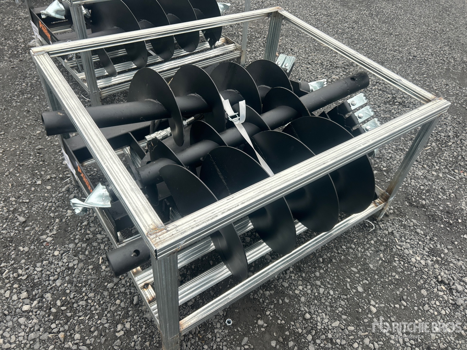 General Appearance with Bild, Ecke hinten links