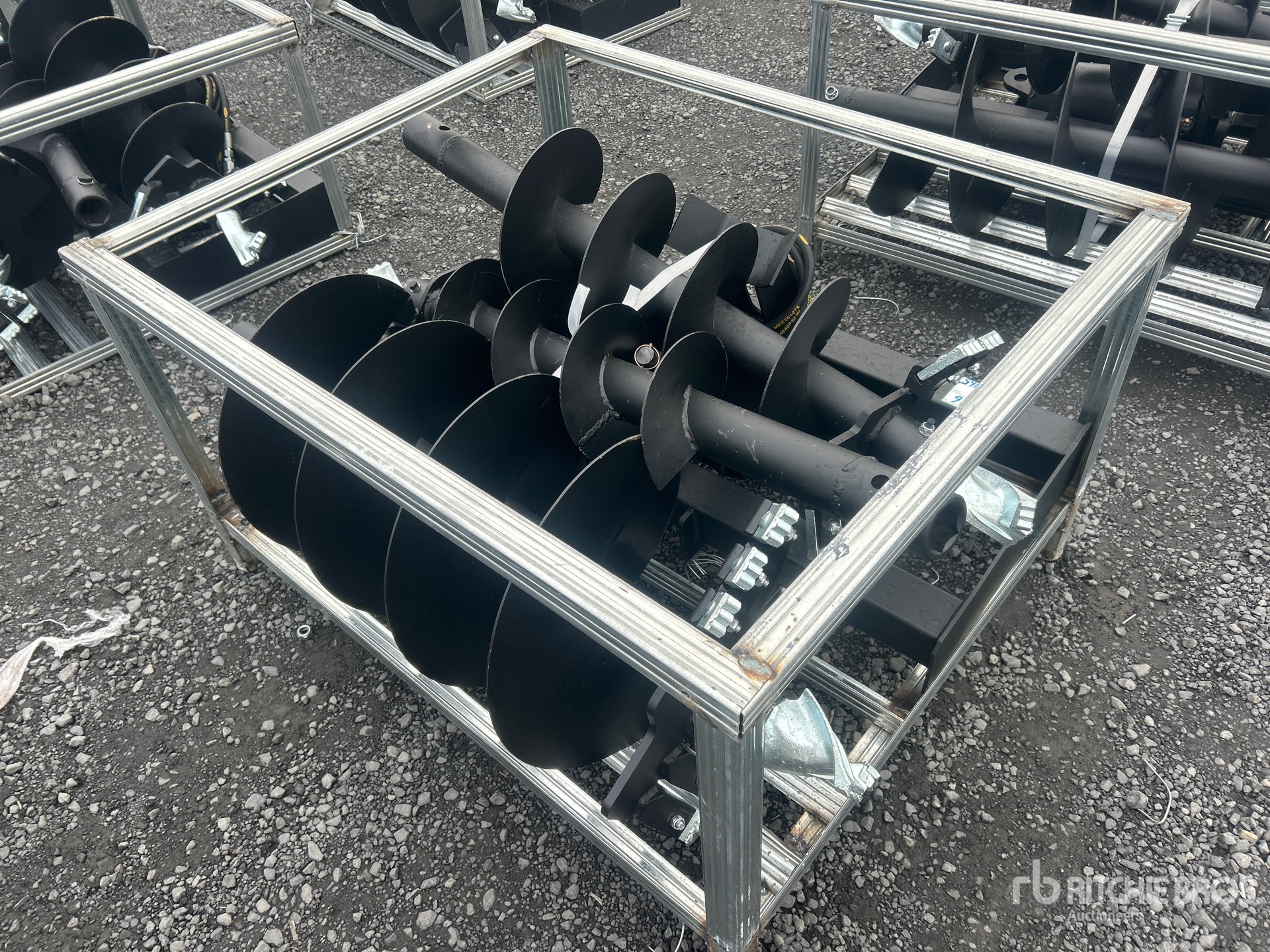 General Appearance with Bild, Ecke hinten rechts