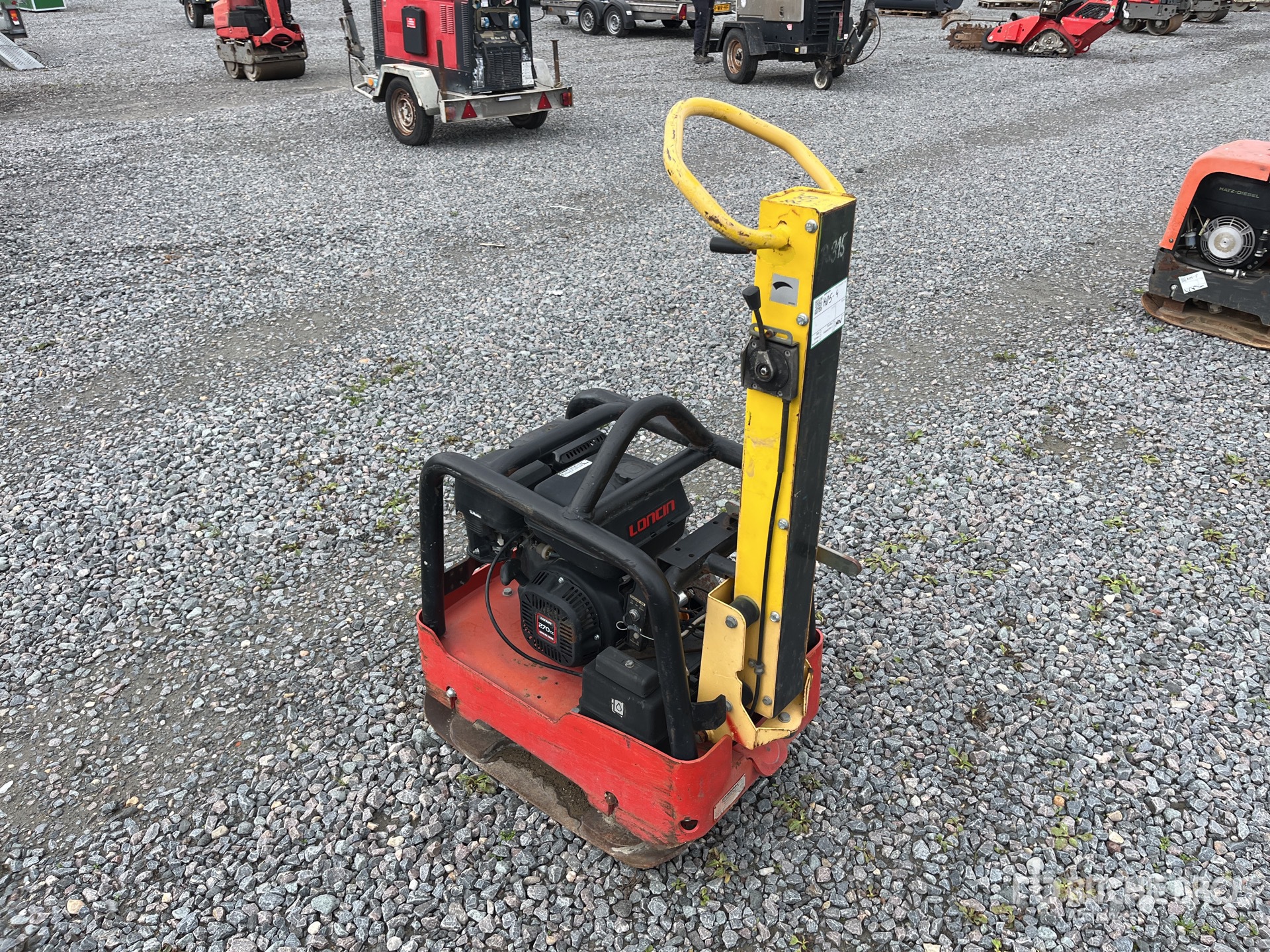 General Appearance with Picture, Left Rear Corner