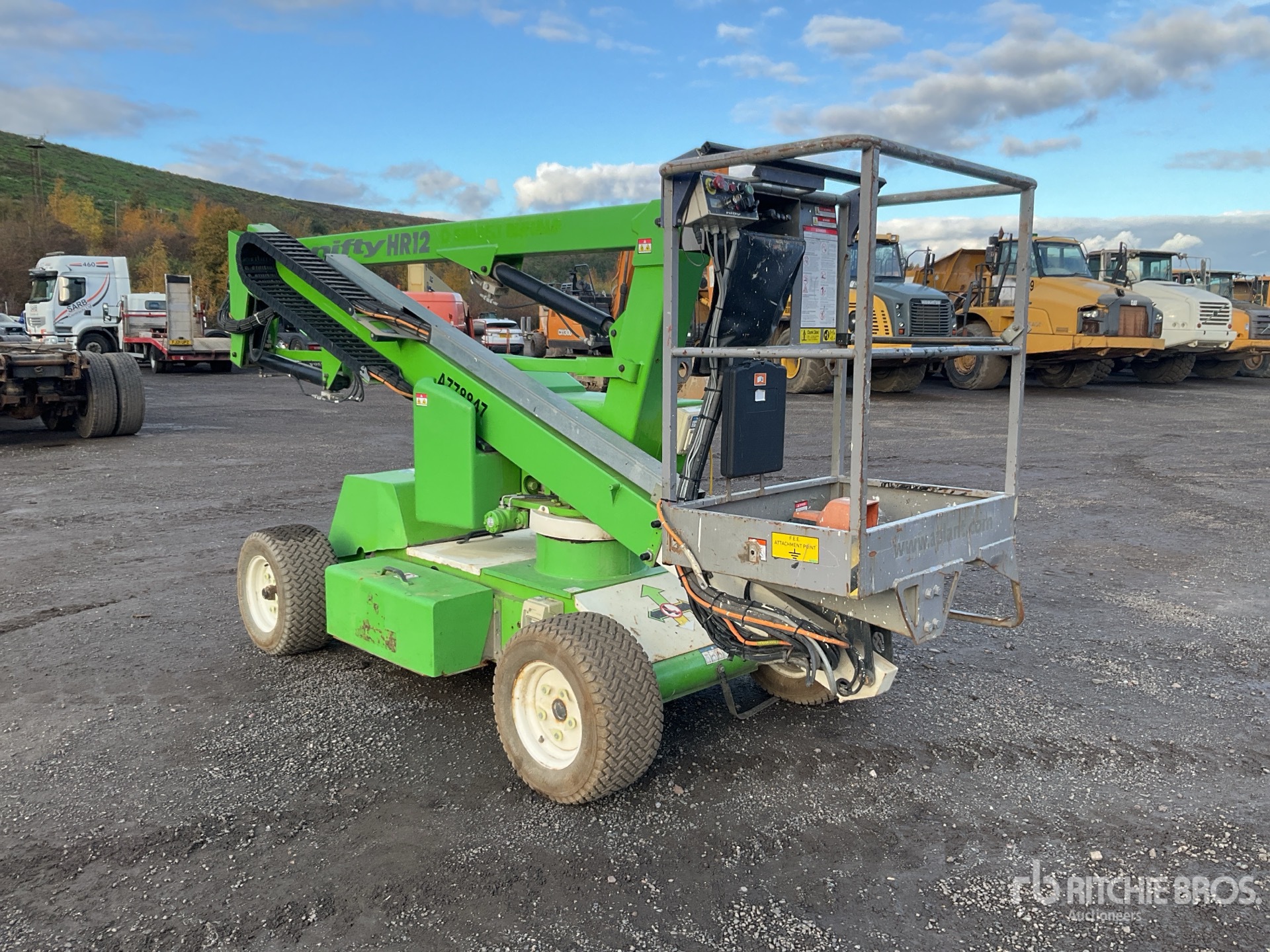 General Appearance with Picture, Right Front Corner