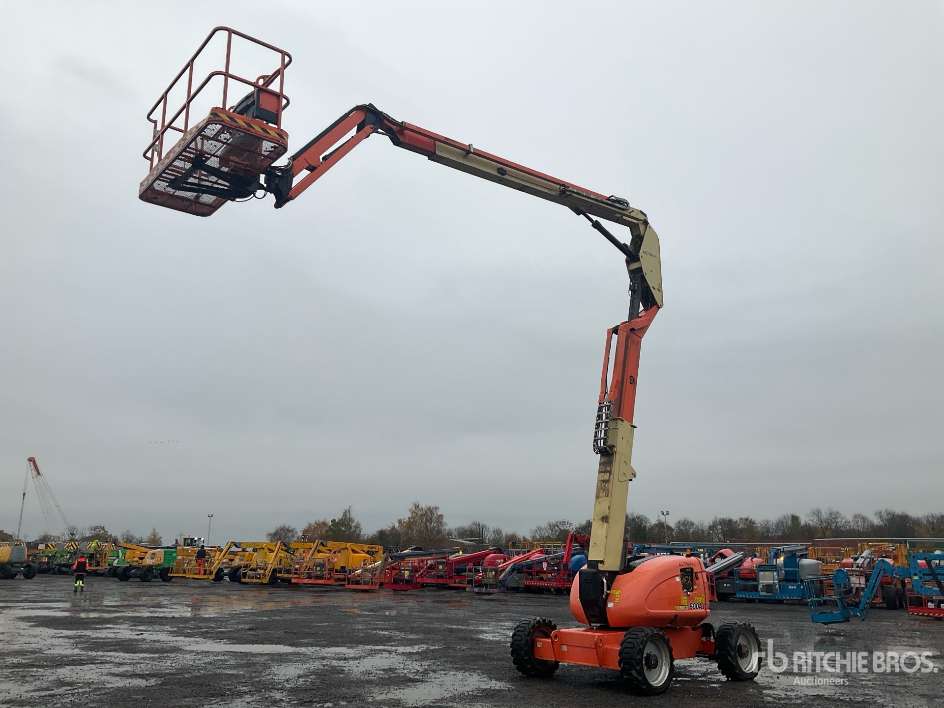 General Appearance with Featured Photo