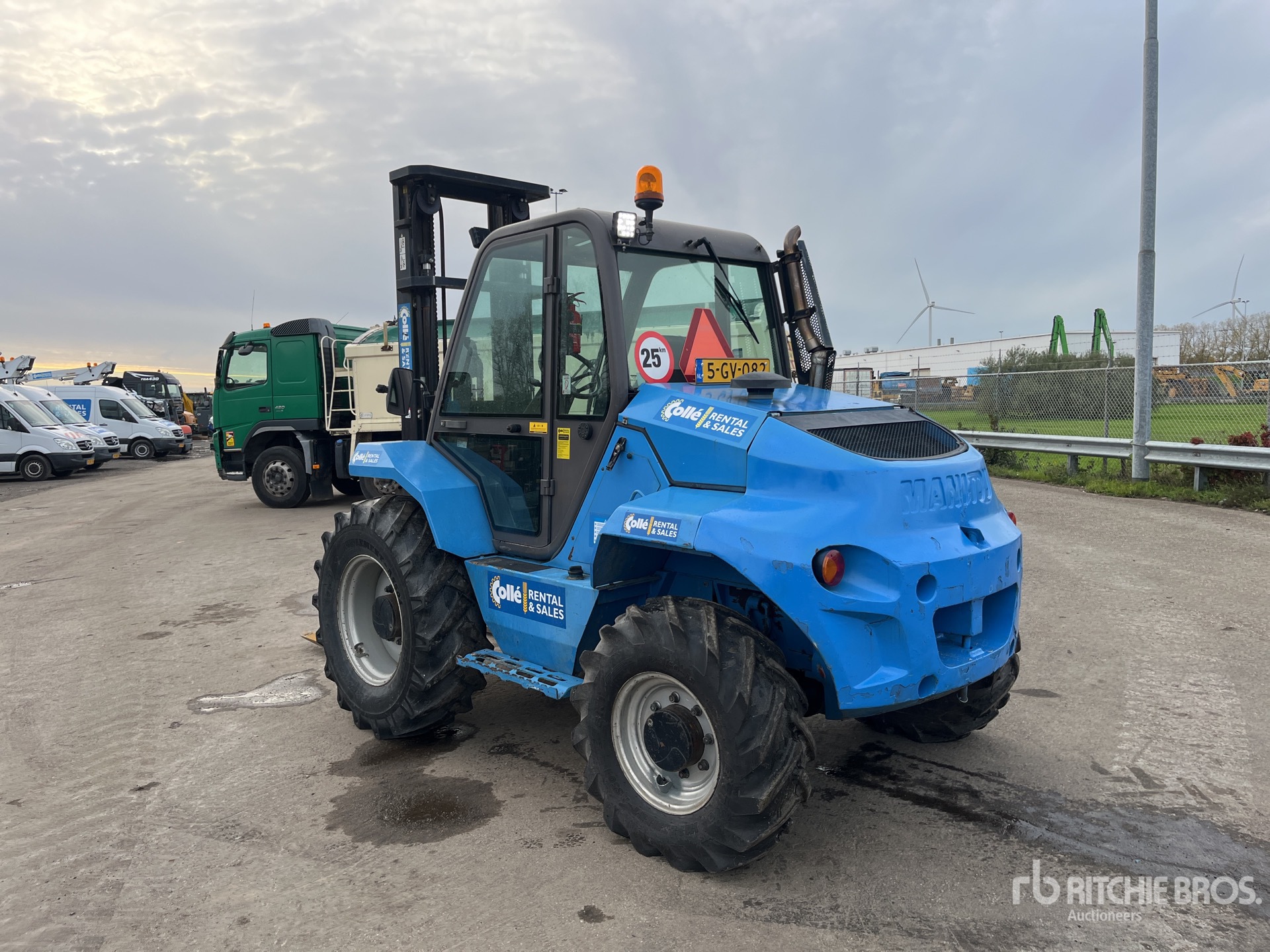 General Appearance with Picture, Left Rear Corner