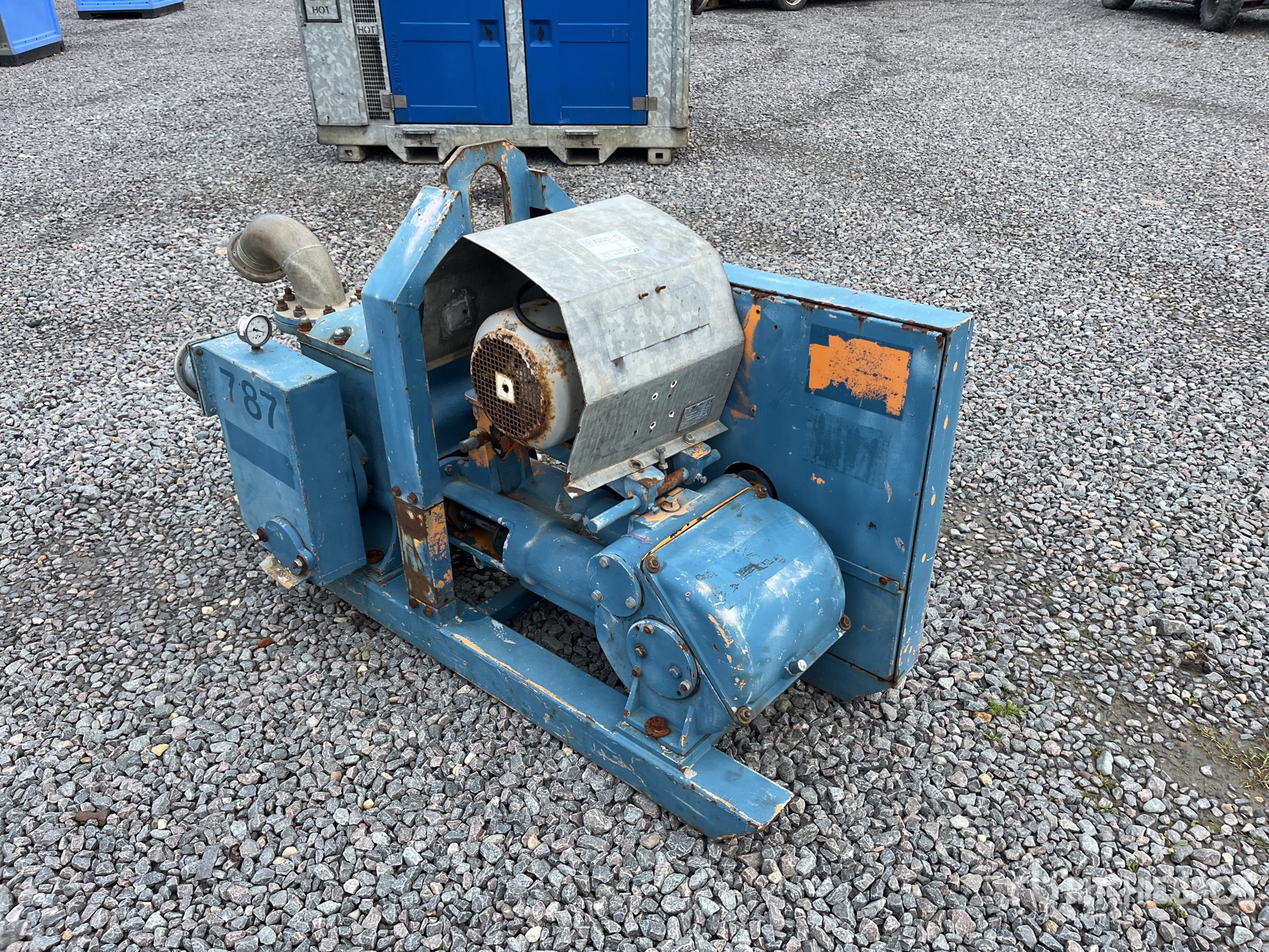 General Appearance with Picture, Left Rear Corner