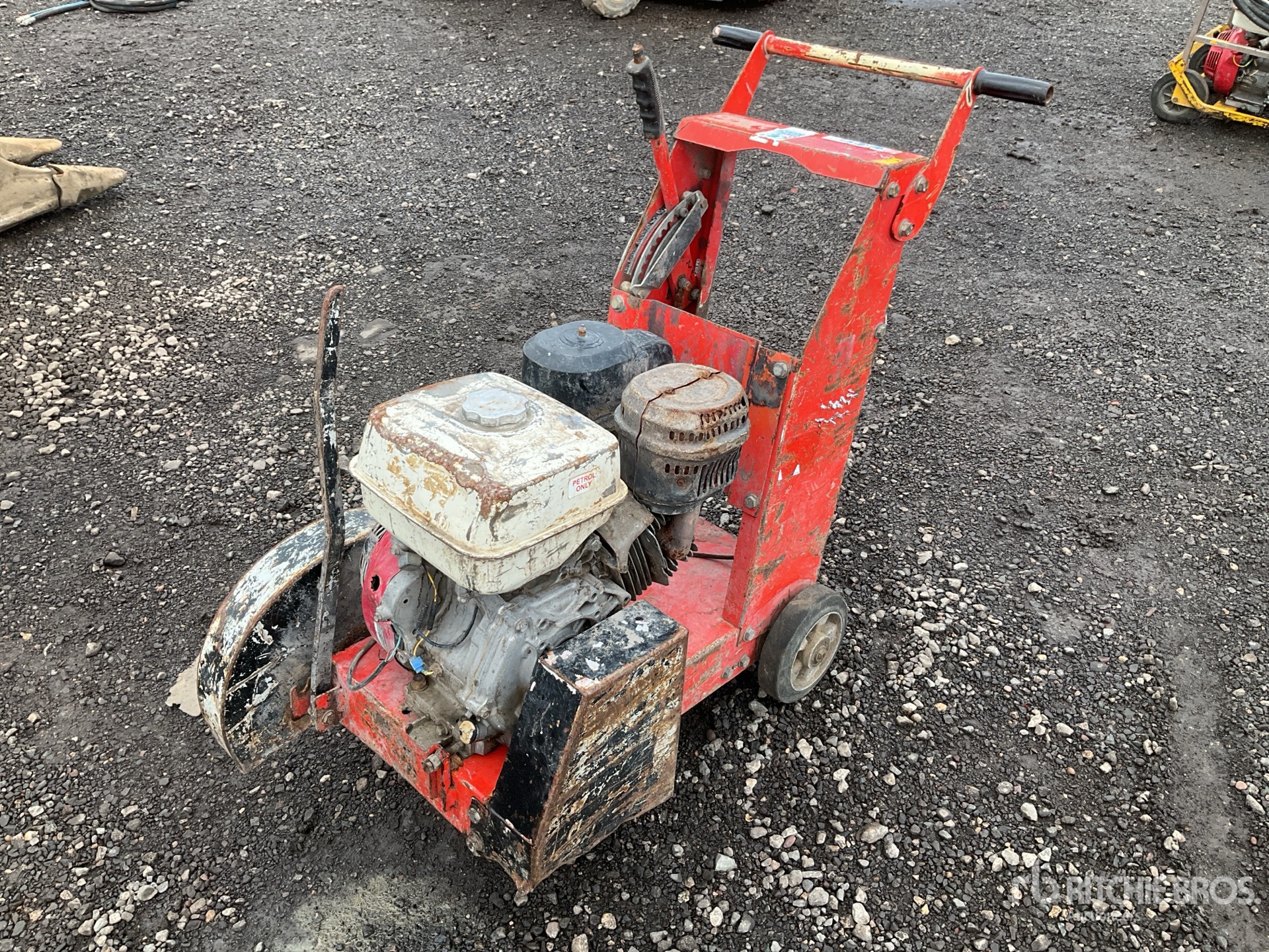 General Appearance with Featured Photo