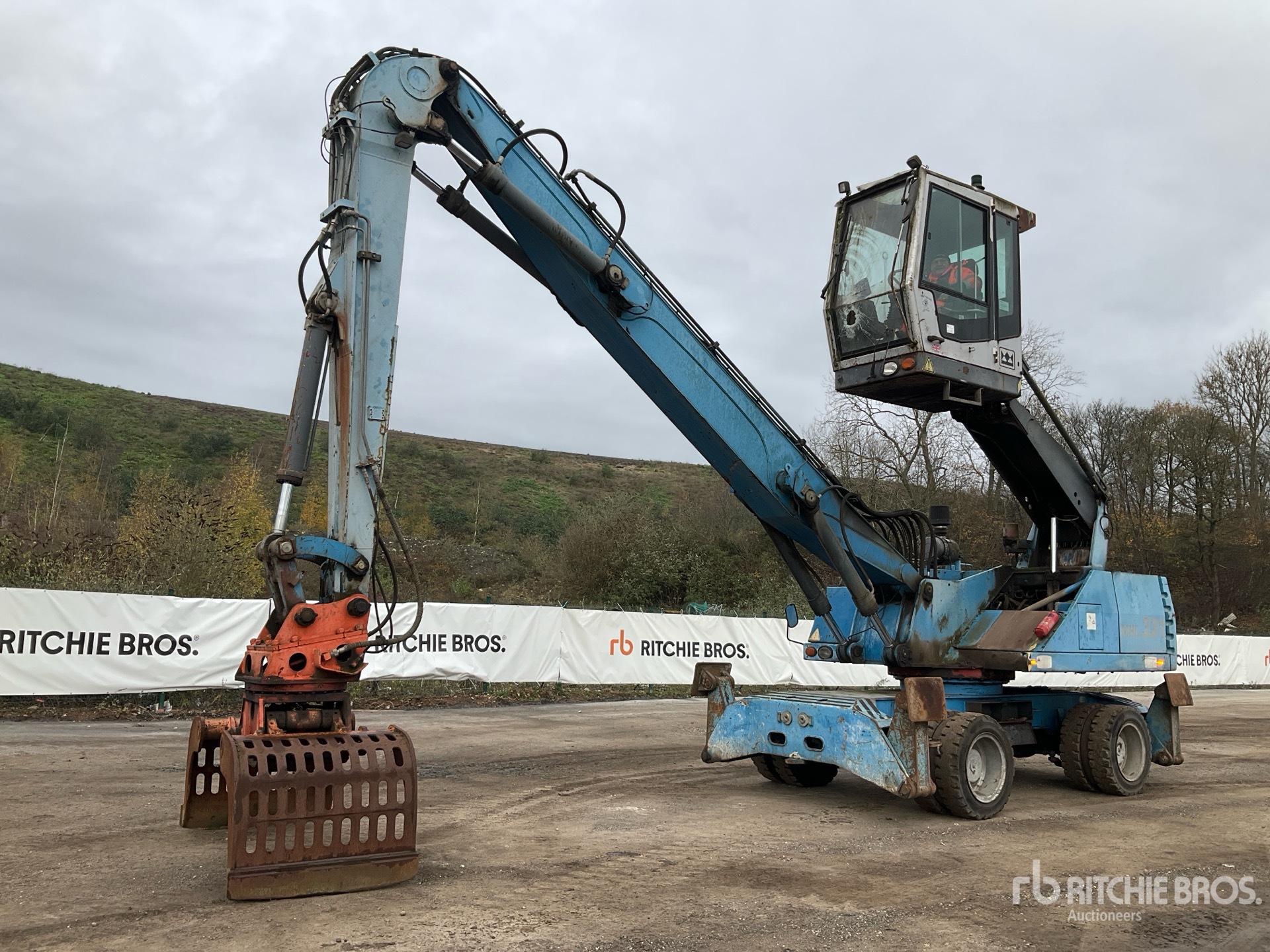 General Appearance with Featured Photo