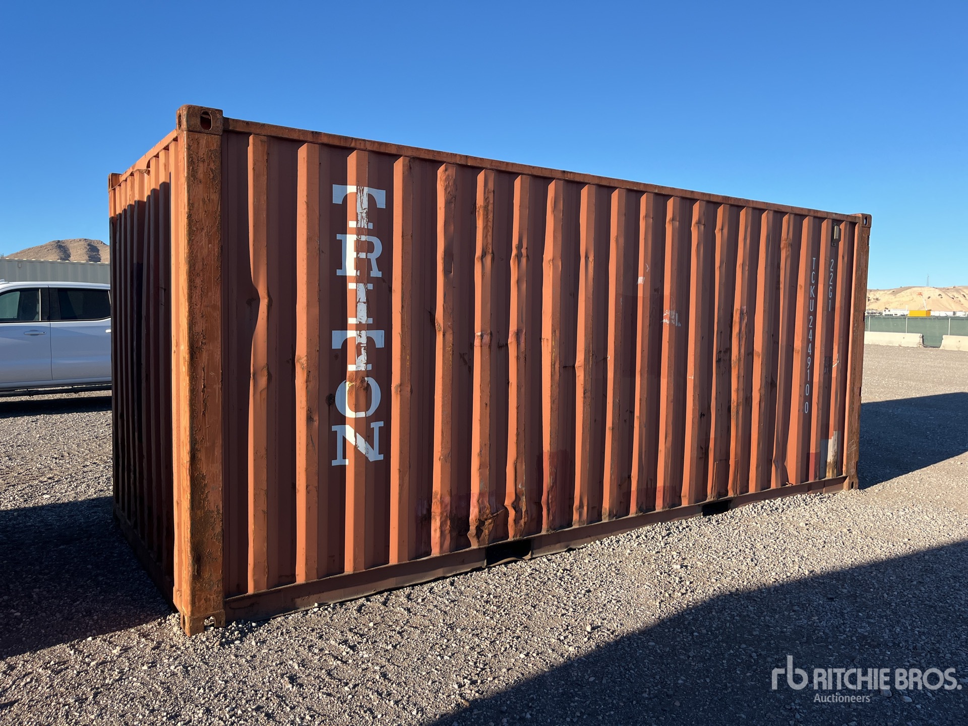 General Appearance with Picture, Left Rear Corner