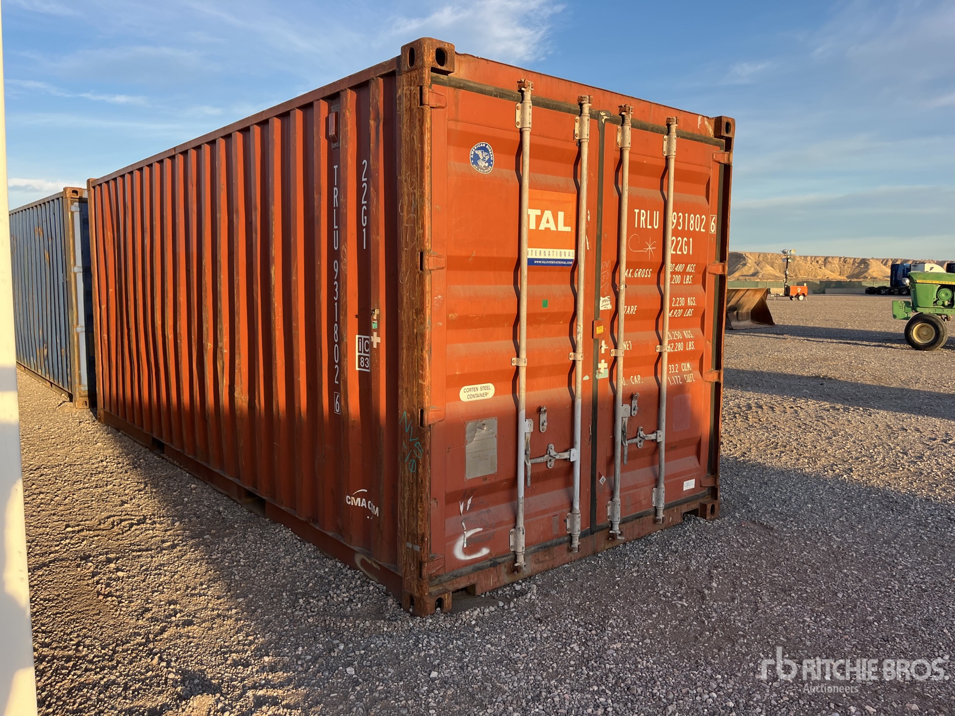 General Appearance with Picture, Right Front Corner