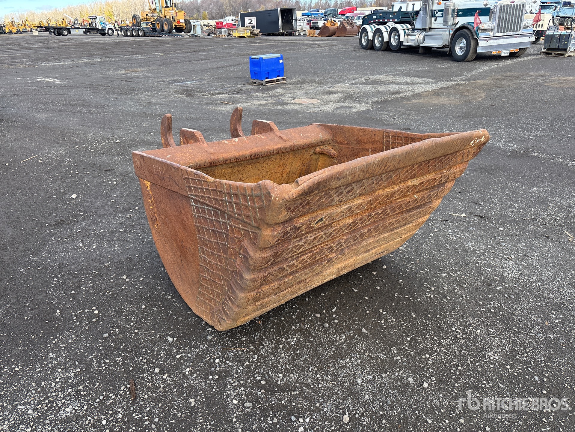 General Appearance with Image, coin avant droit