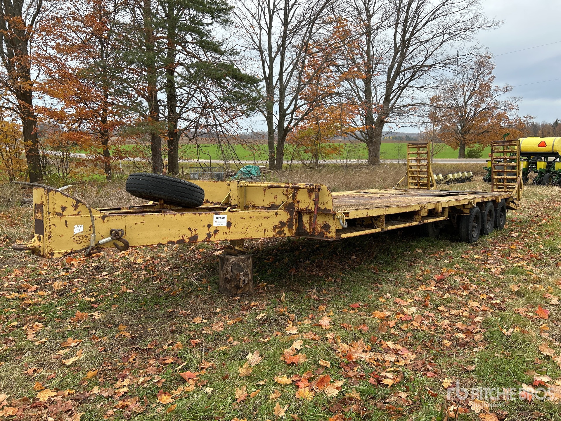 General Appearance with Featured Photo