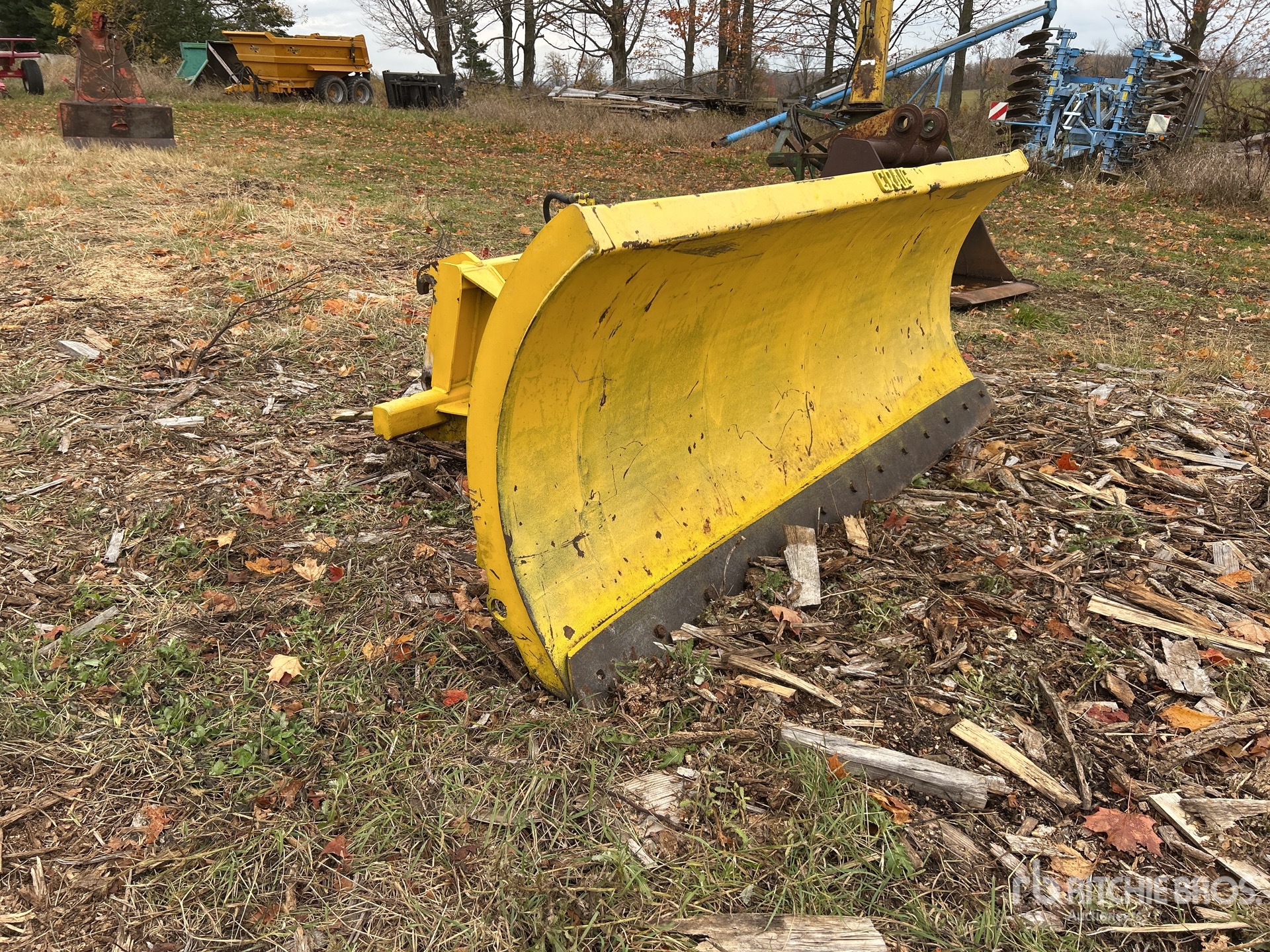 Aspect général with Image, coin avant droit