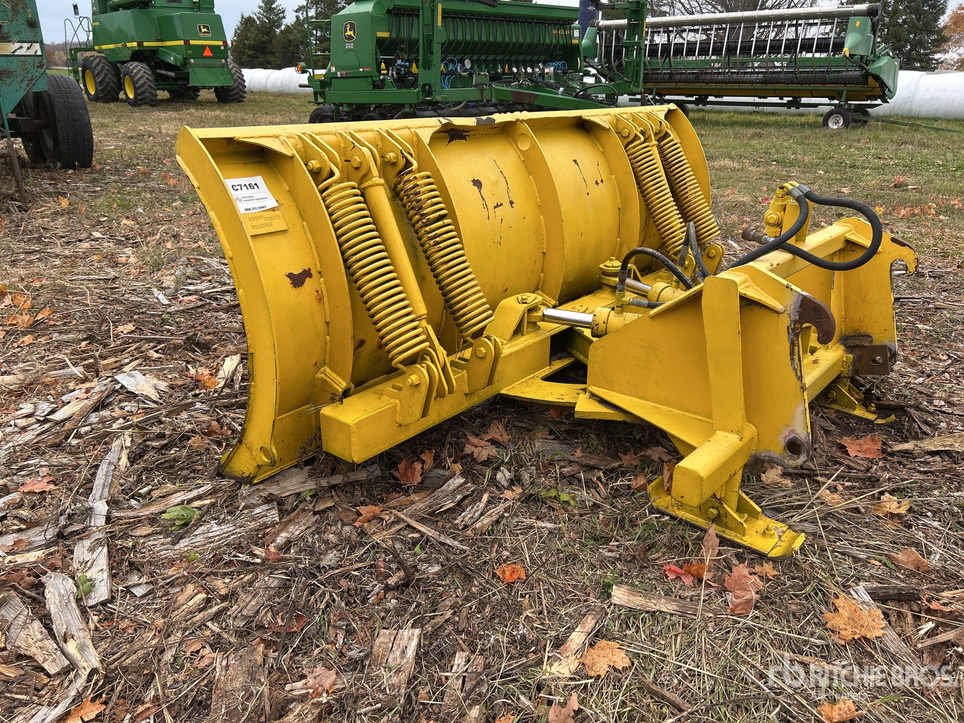 Aspect général with Image, coin arrière gauche