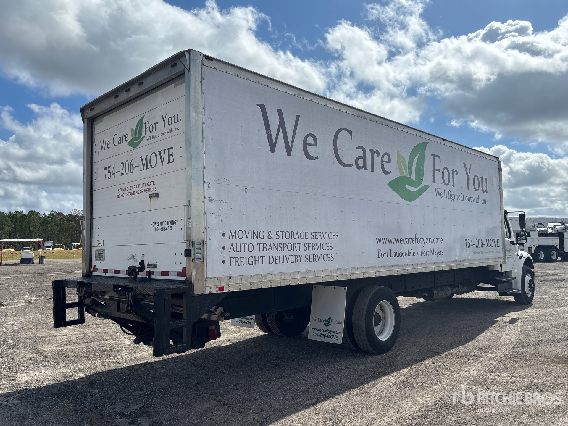 General Appearance with Image, coin arrière droit