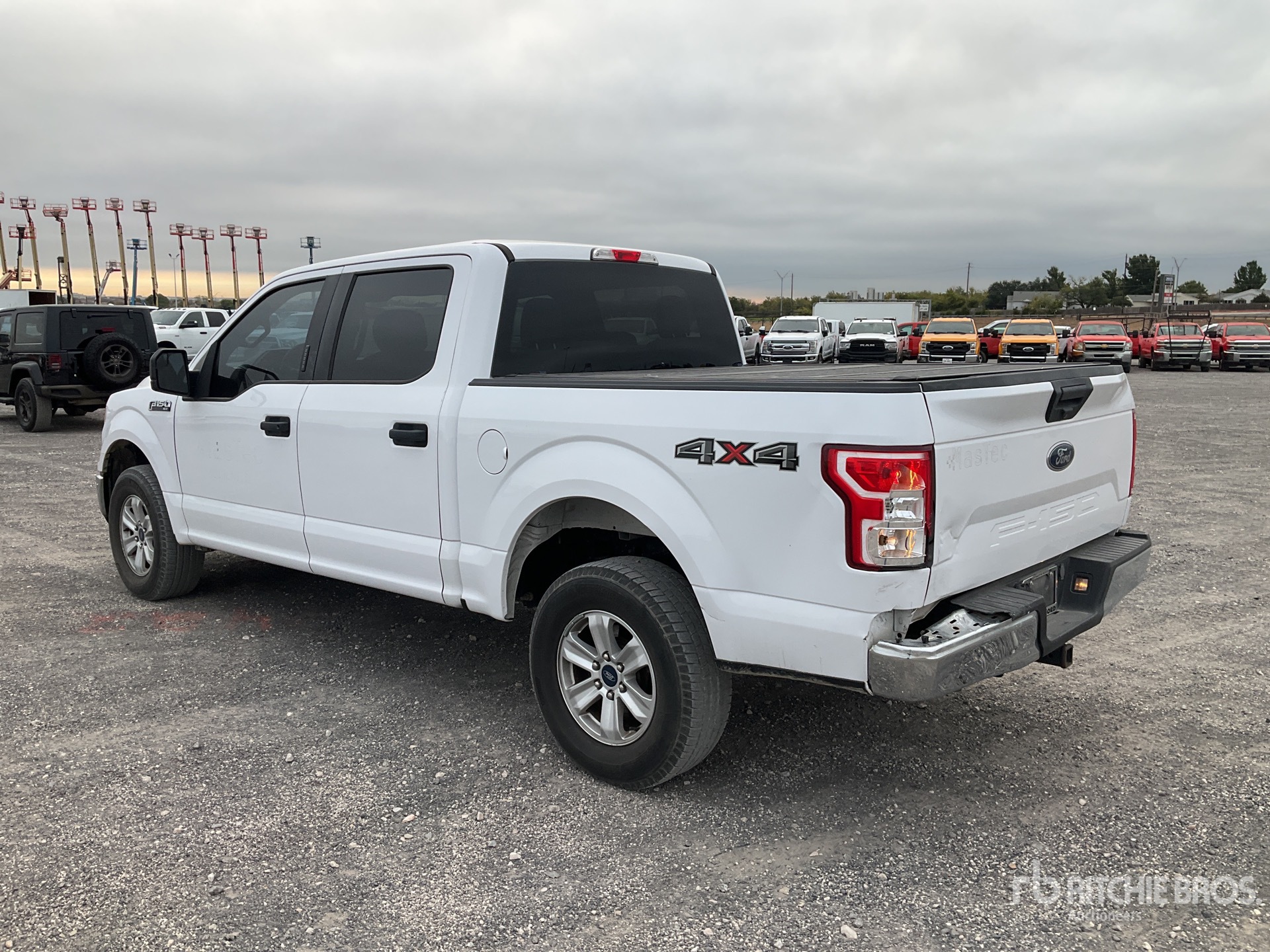 General Appearance with Picture, Left Rear Corner