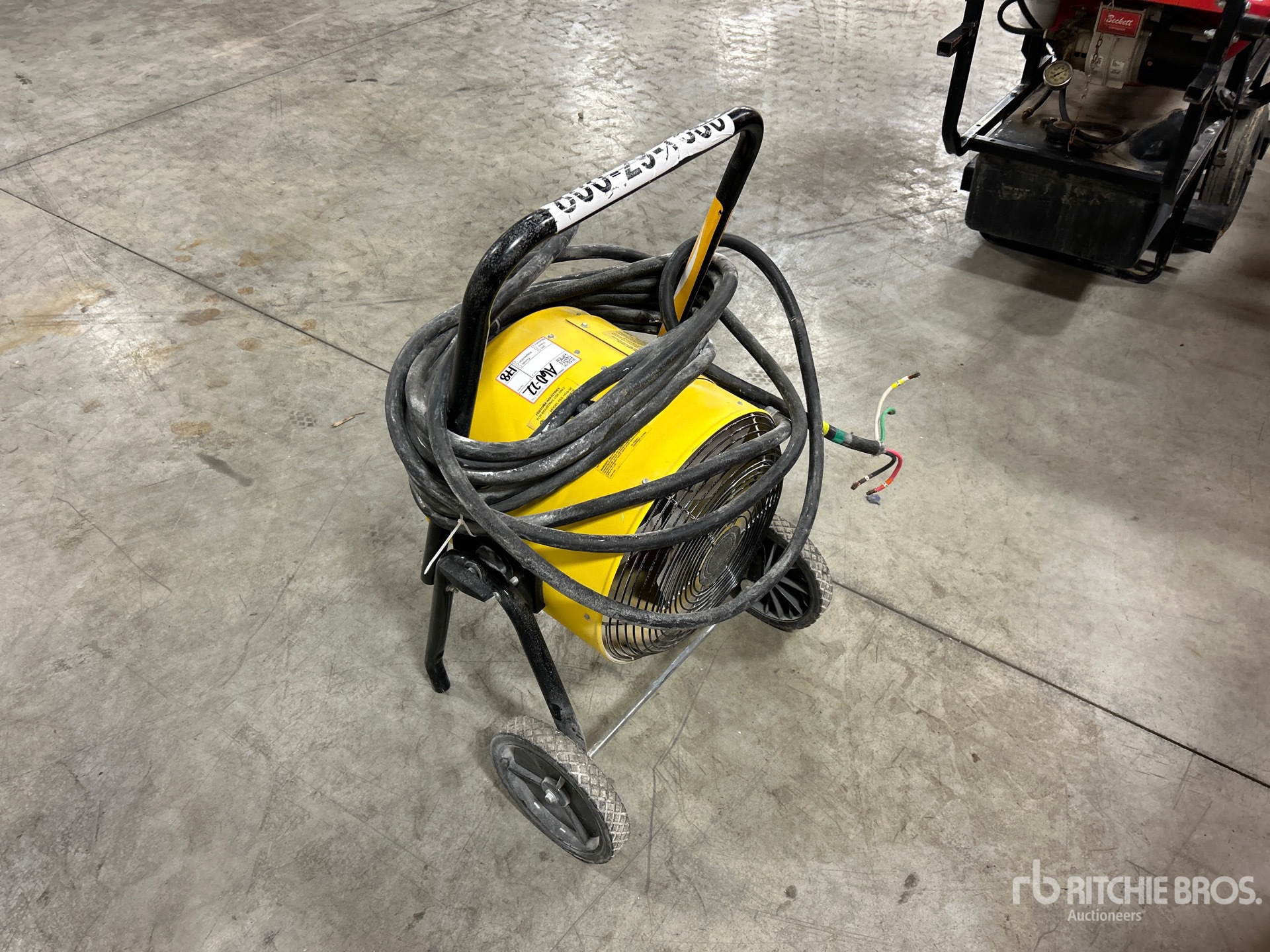 General Appearance with Imagen: esquina trasera izquierda