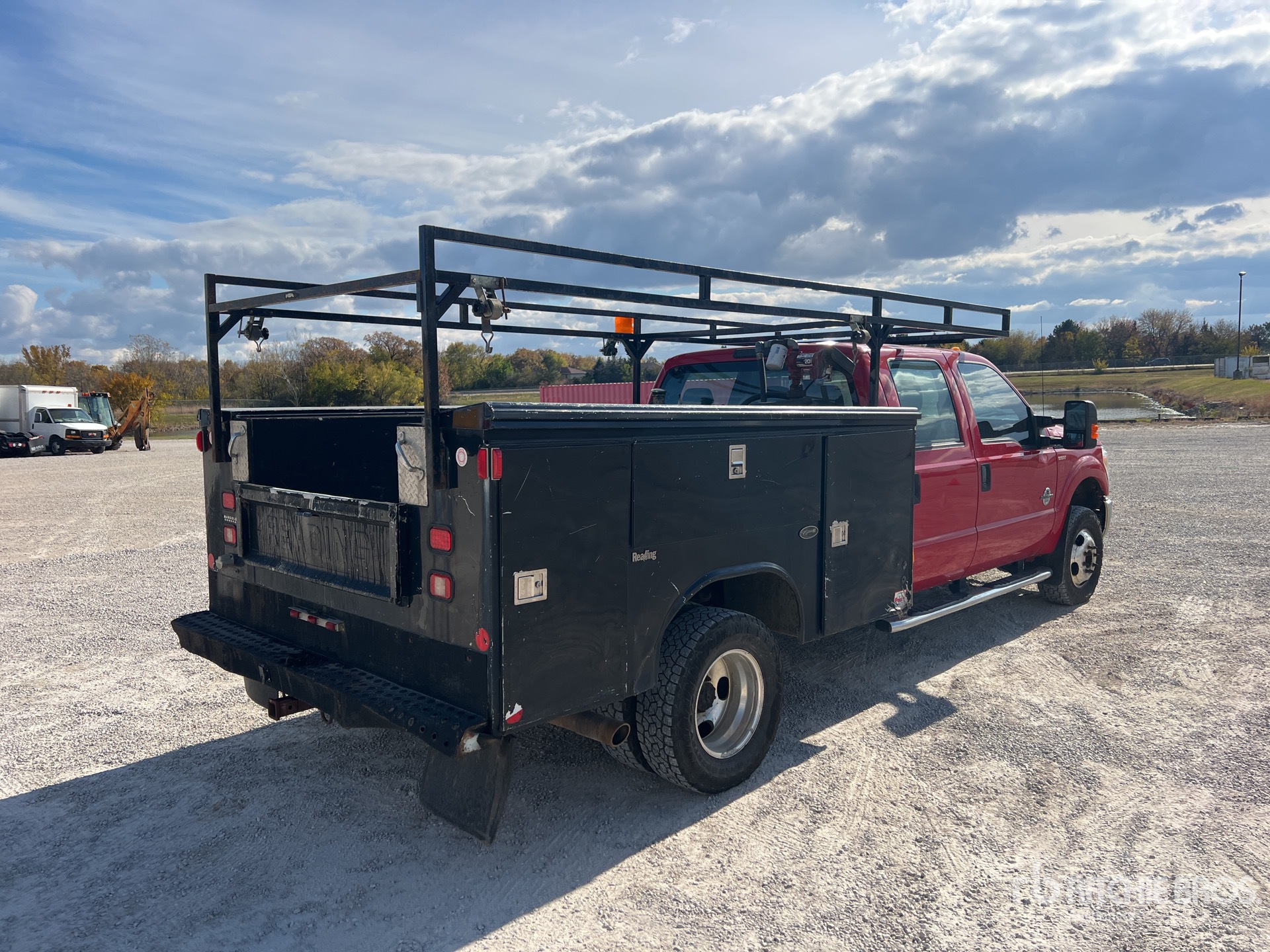 General Appearance with Foto, angolo anteriore sinistro