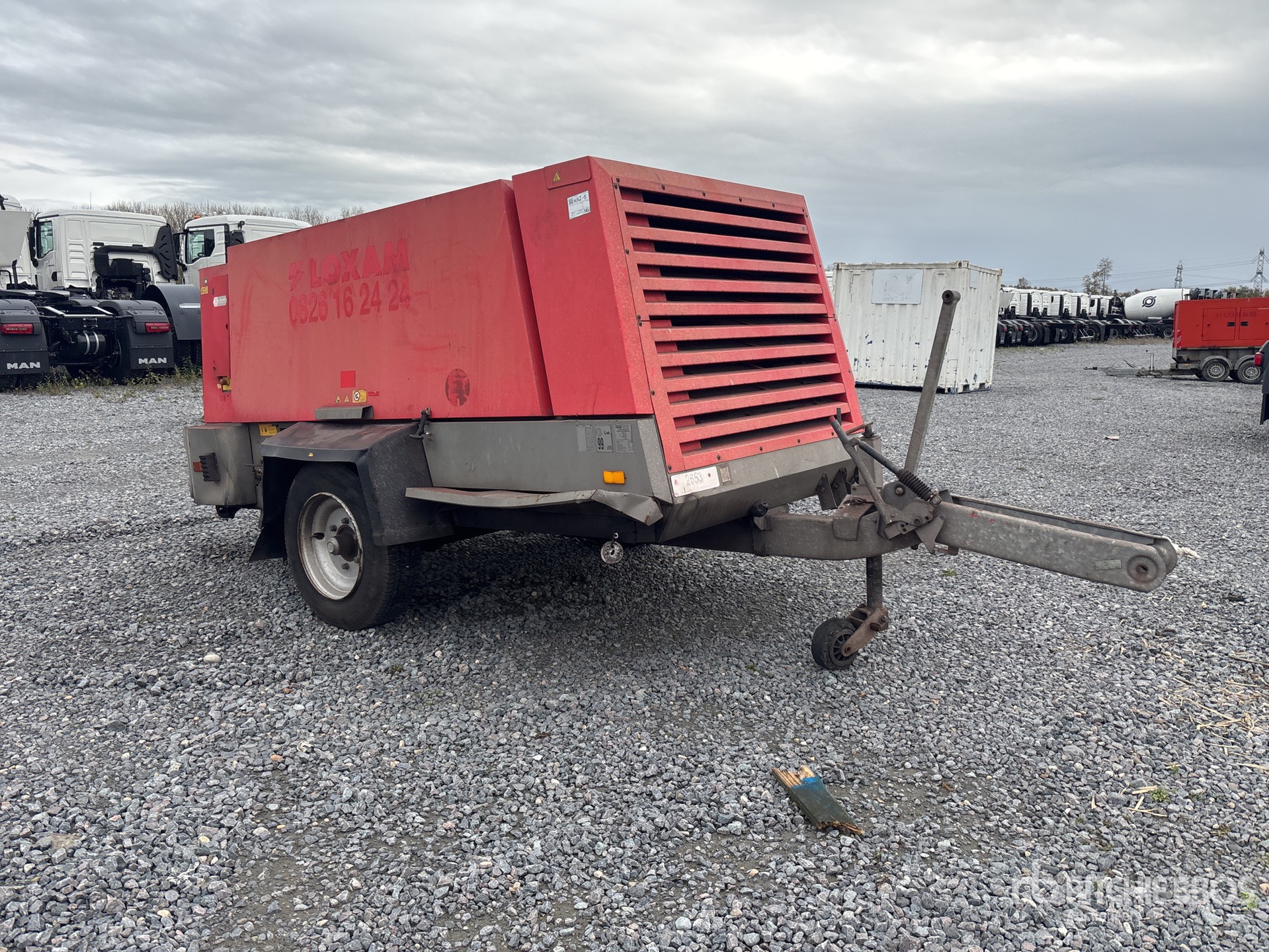 General Appearance with Picture, Left Rear Corner