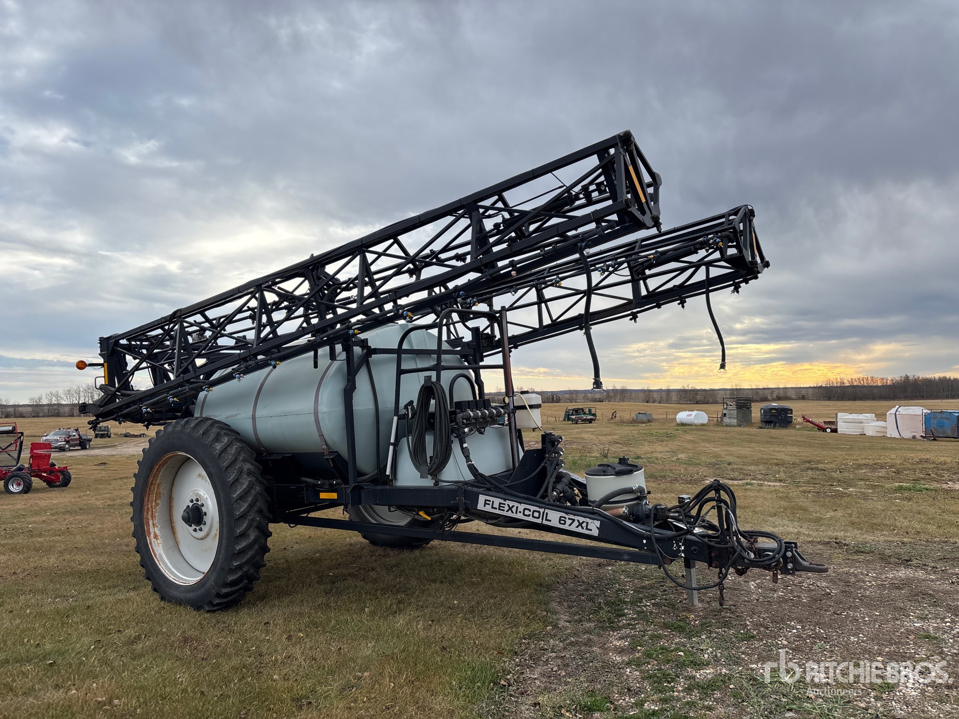 General Appearance with Picture, Right Front Corner