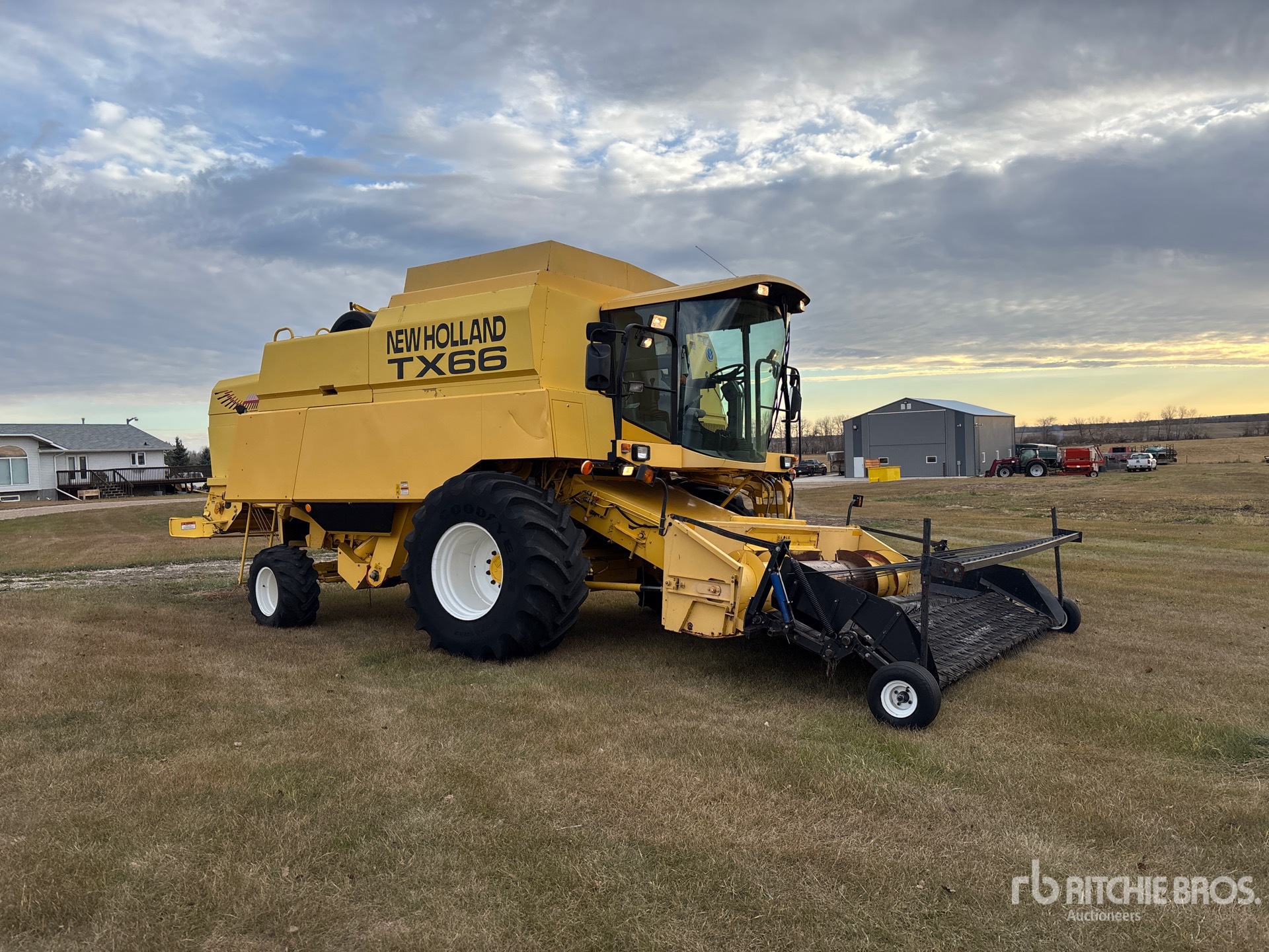 General Appearance with Imagen: esquina delantera derecha