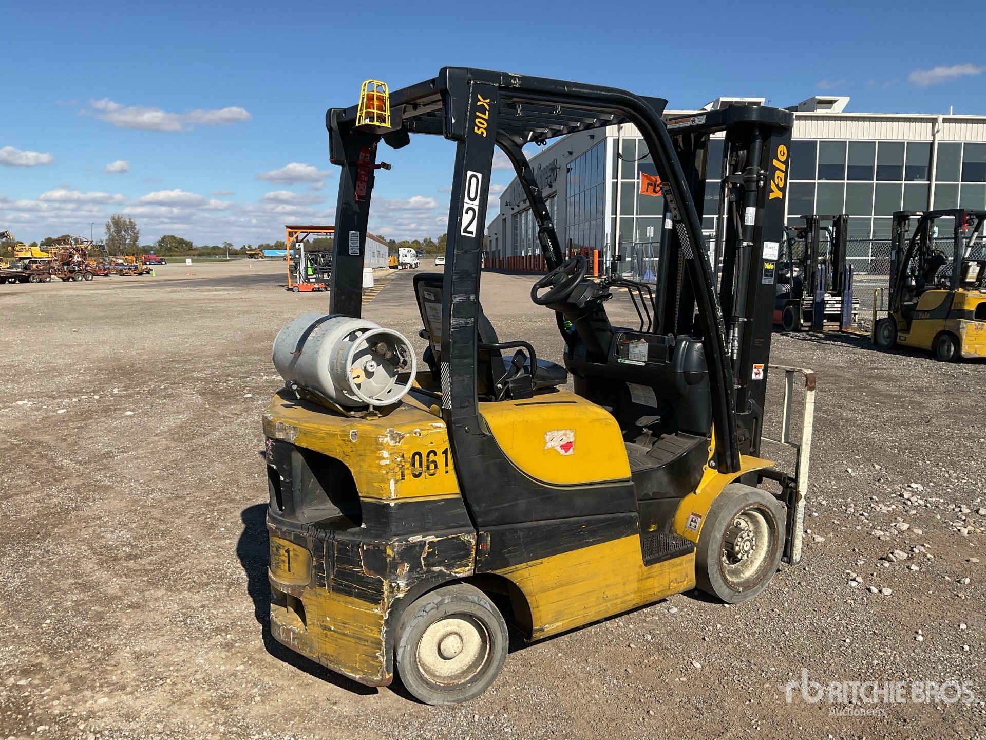 General Appearance with Imagen: esquina trasera derecha