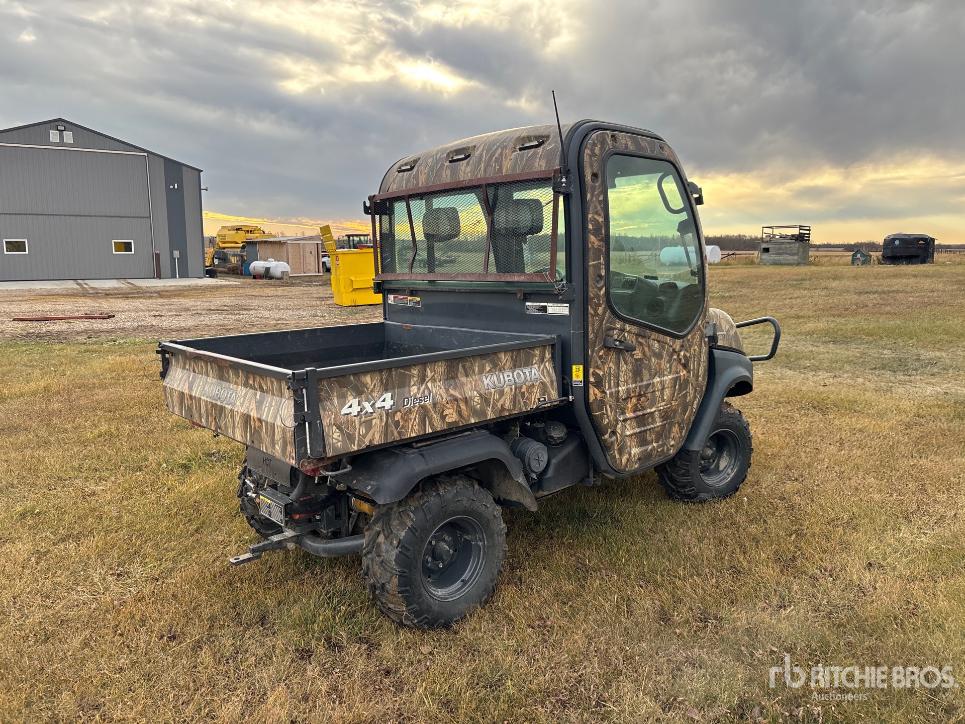 General Appearance with Imagen: esquina trasera derecha