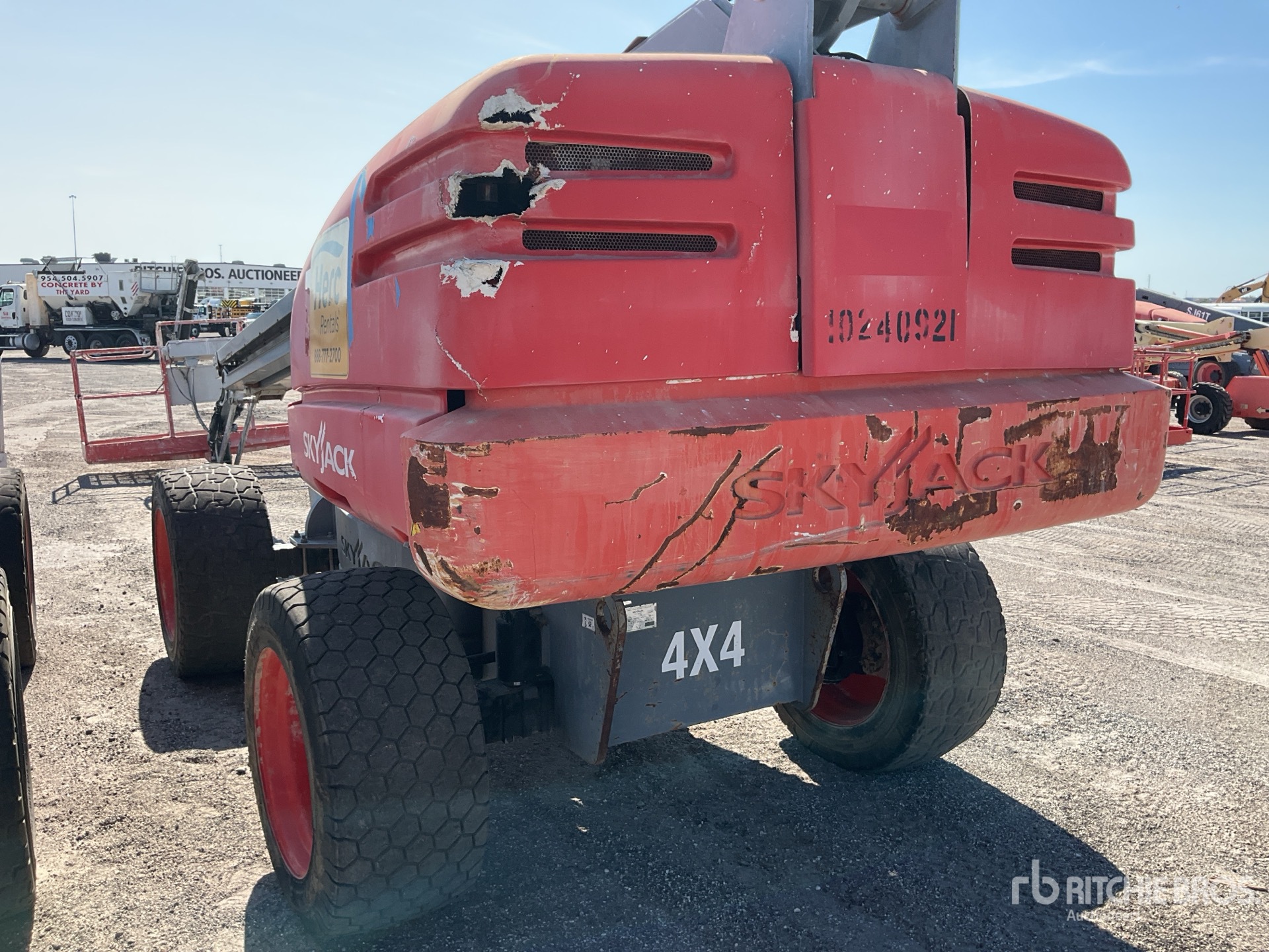 General Appearance with Picture, Right Rear Corner