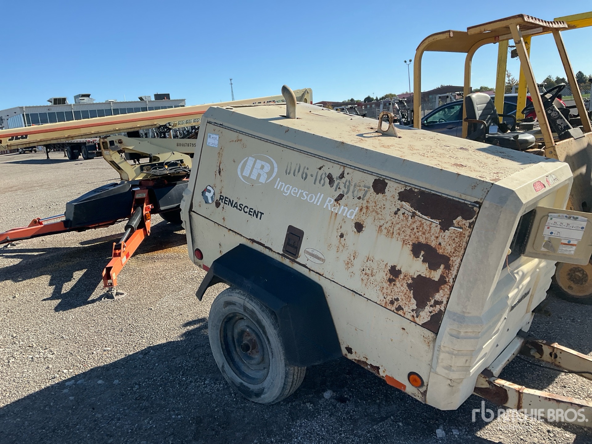 General Appearance with Featured Photo