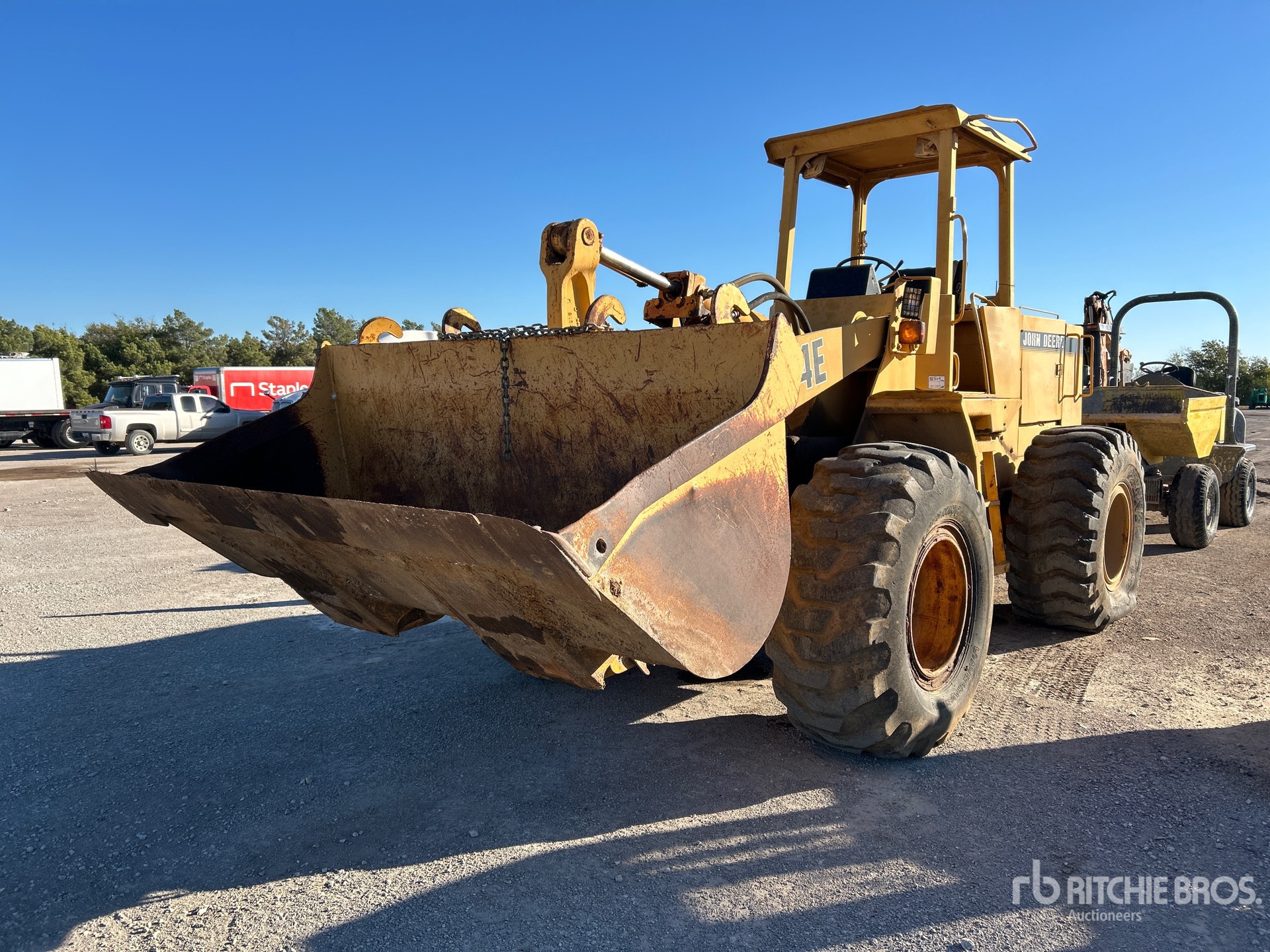 General Appearance with Picture, Left Front Corner