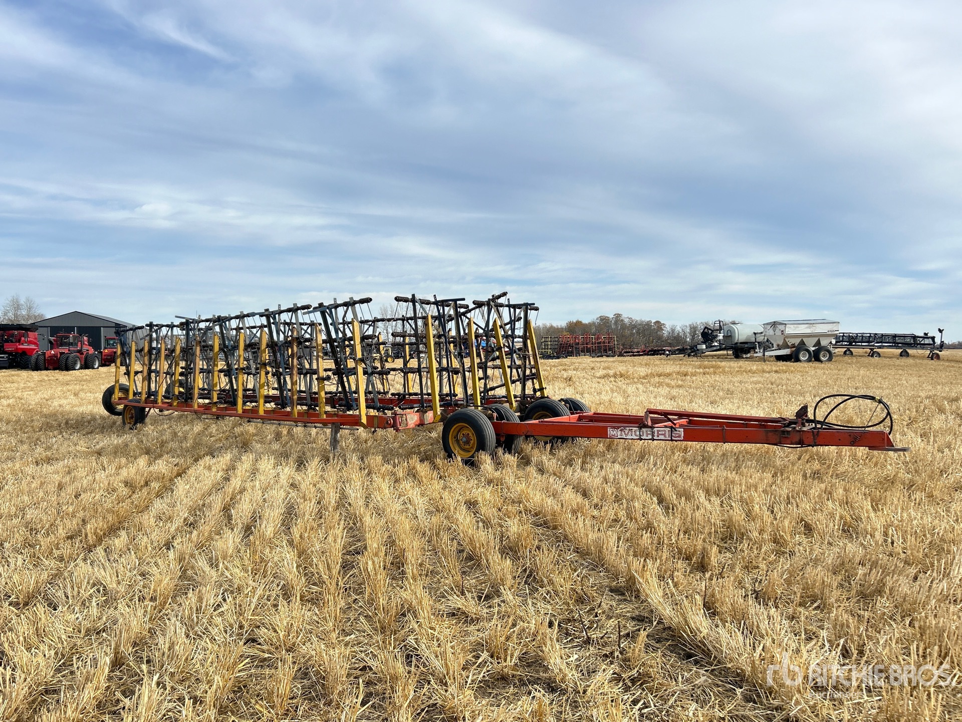 General Appearance with Bild, Ecke vorne rechts