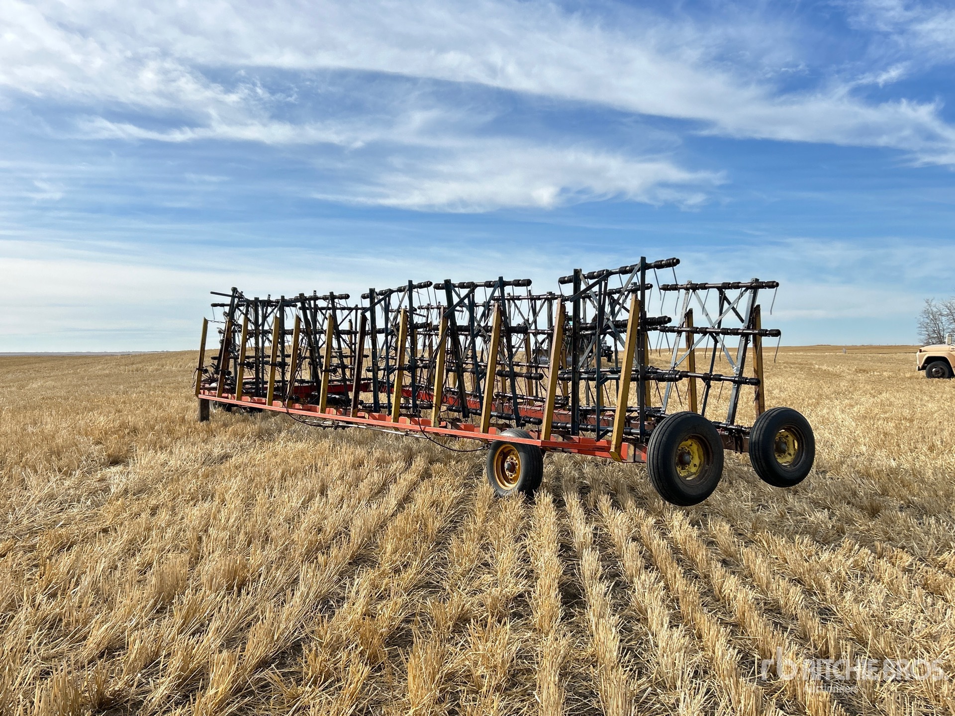 General Appearance with Bild, Ecke hinten links