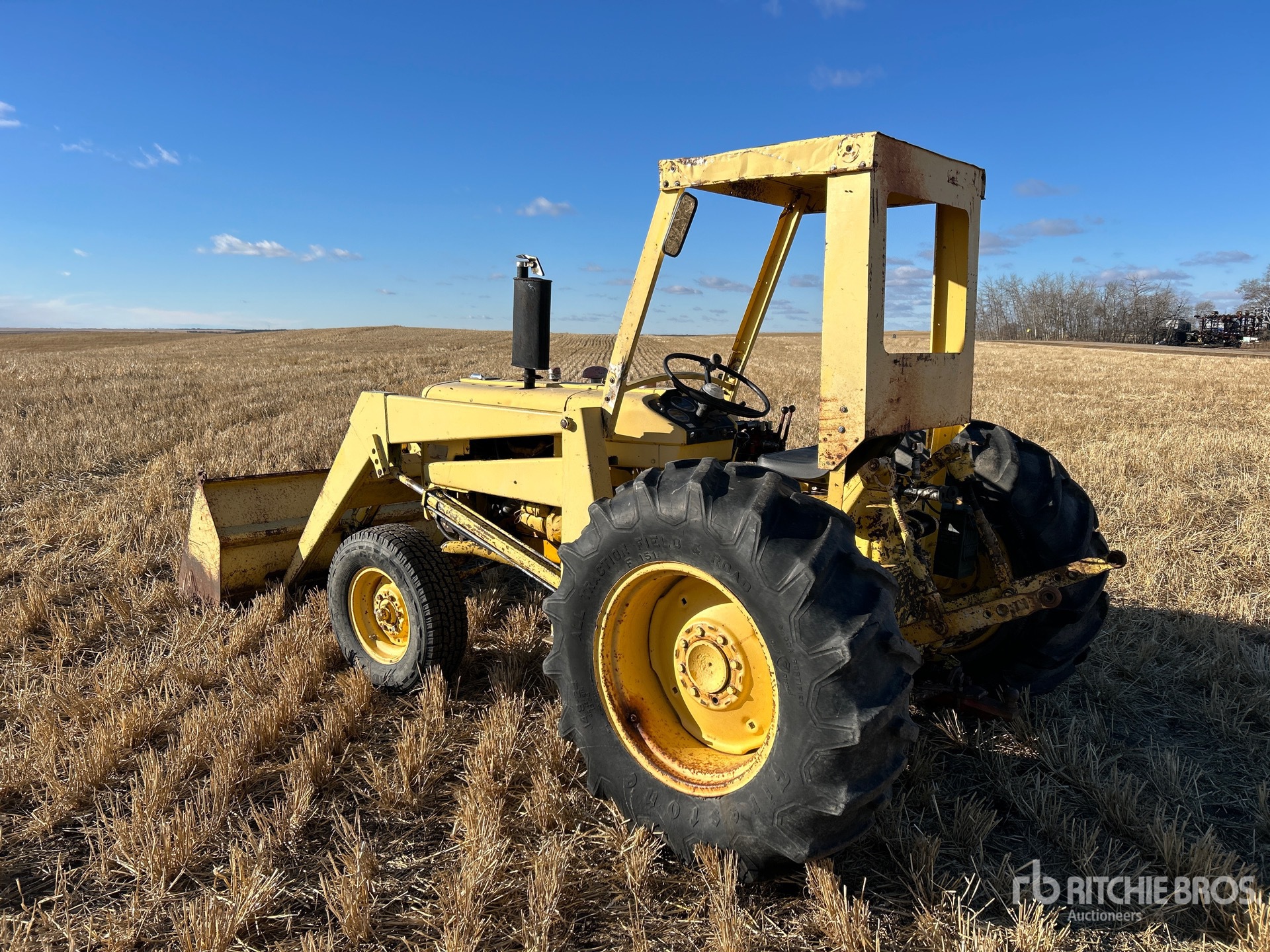 General Appearance with Bild, Ecke hinten links