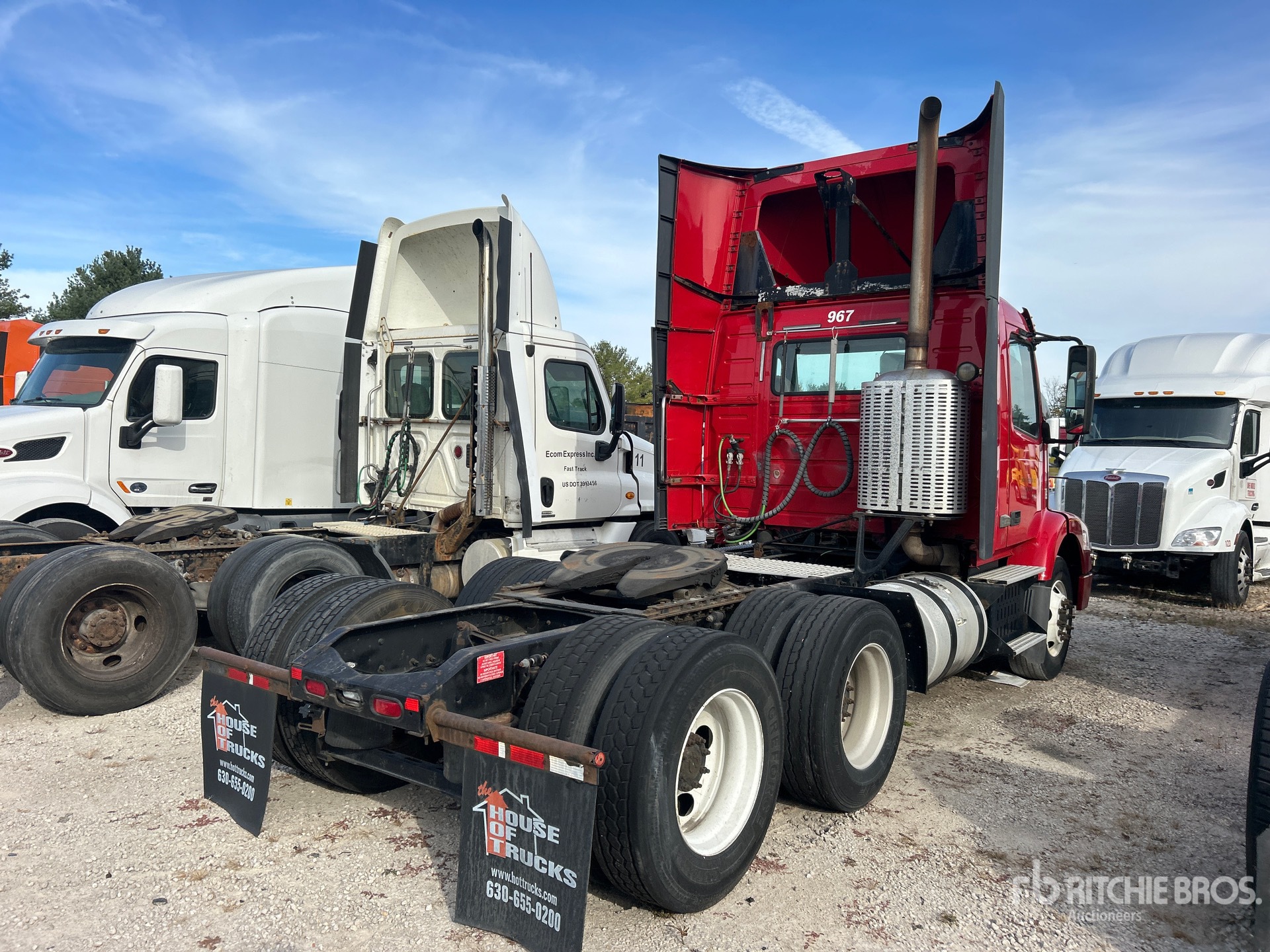 General Appearance with Foto, angolo anteriore sinistro