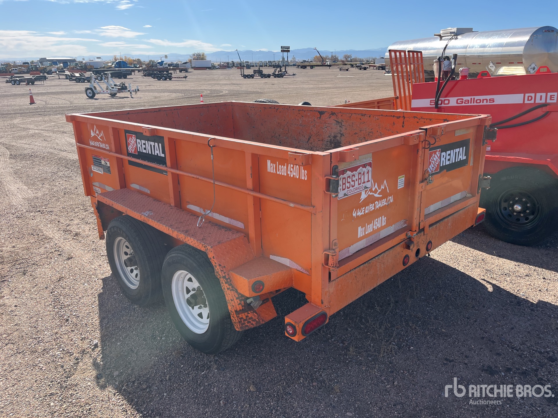 General Appearance with Bild, Ecke hinten links