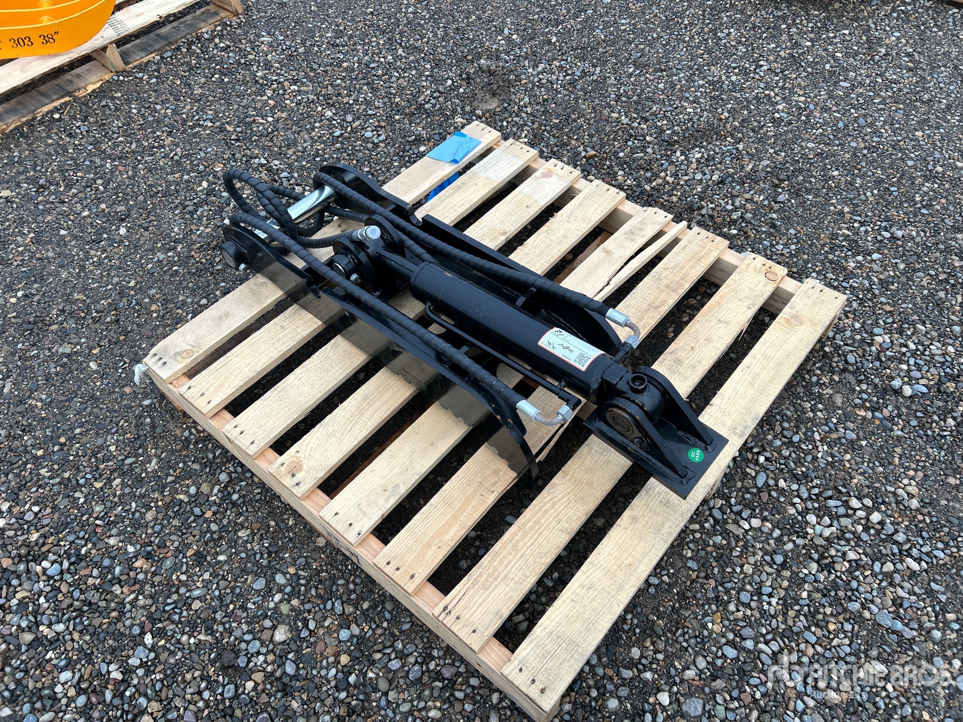 General Appearance with Bild, Ecke hinten rechts