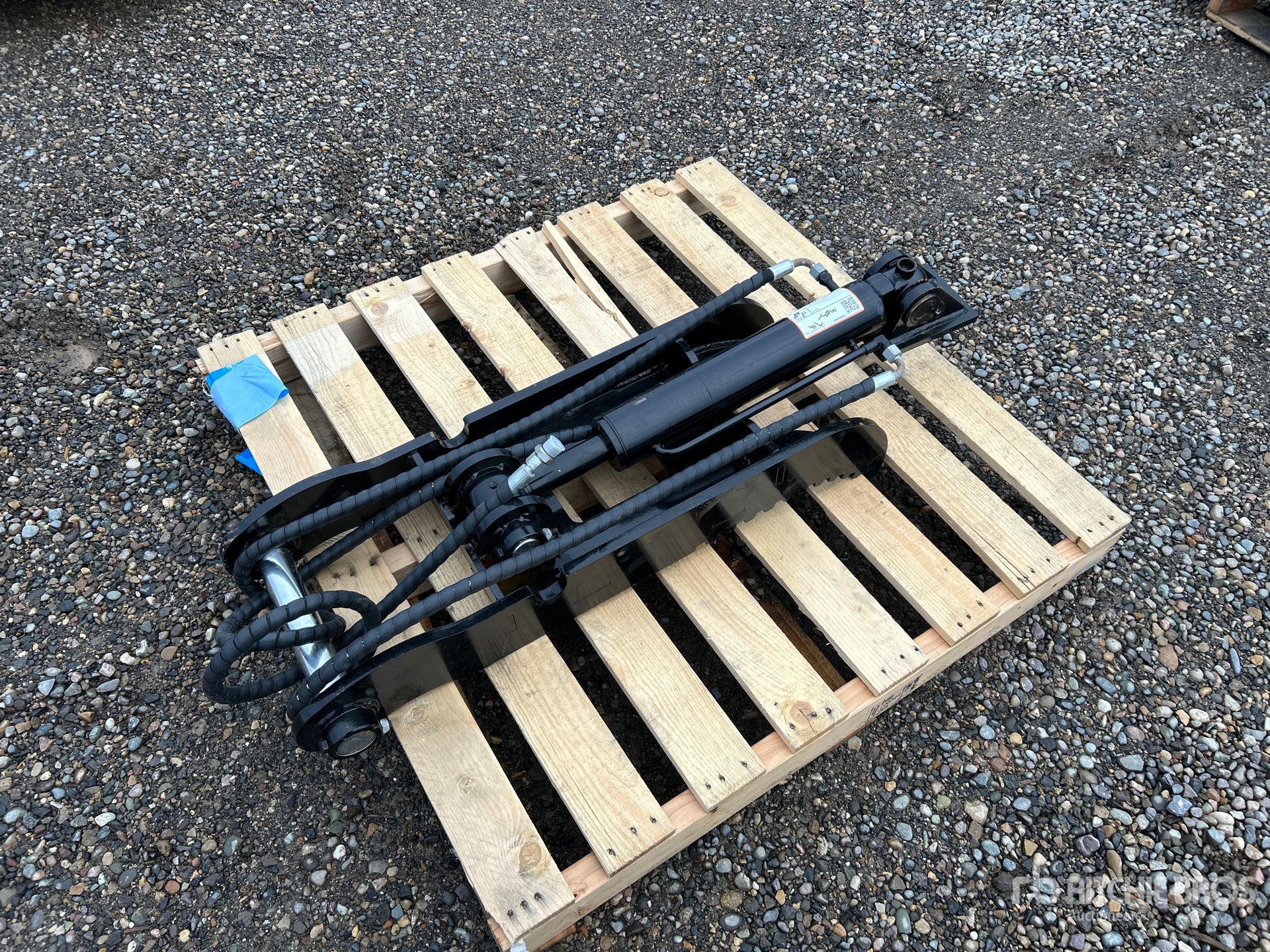 General Appearance with Bild, Ecke hinten links