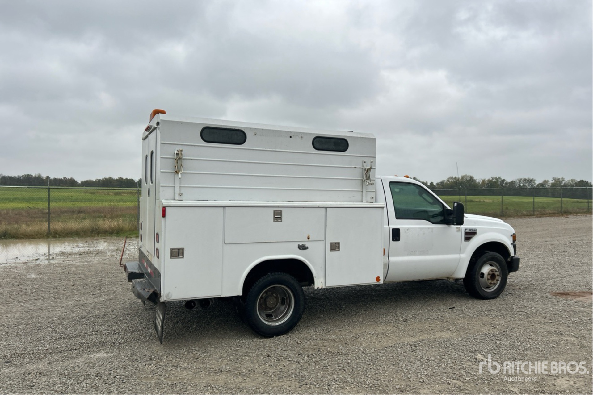 General Appearance with Imagen: esquina trasera derecha