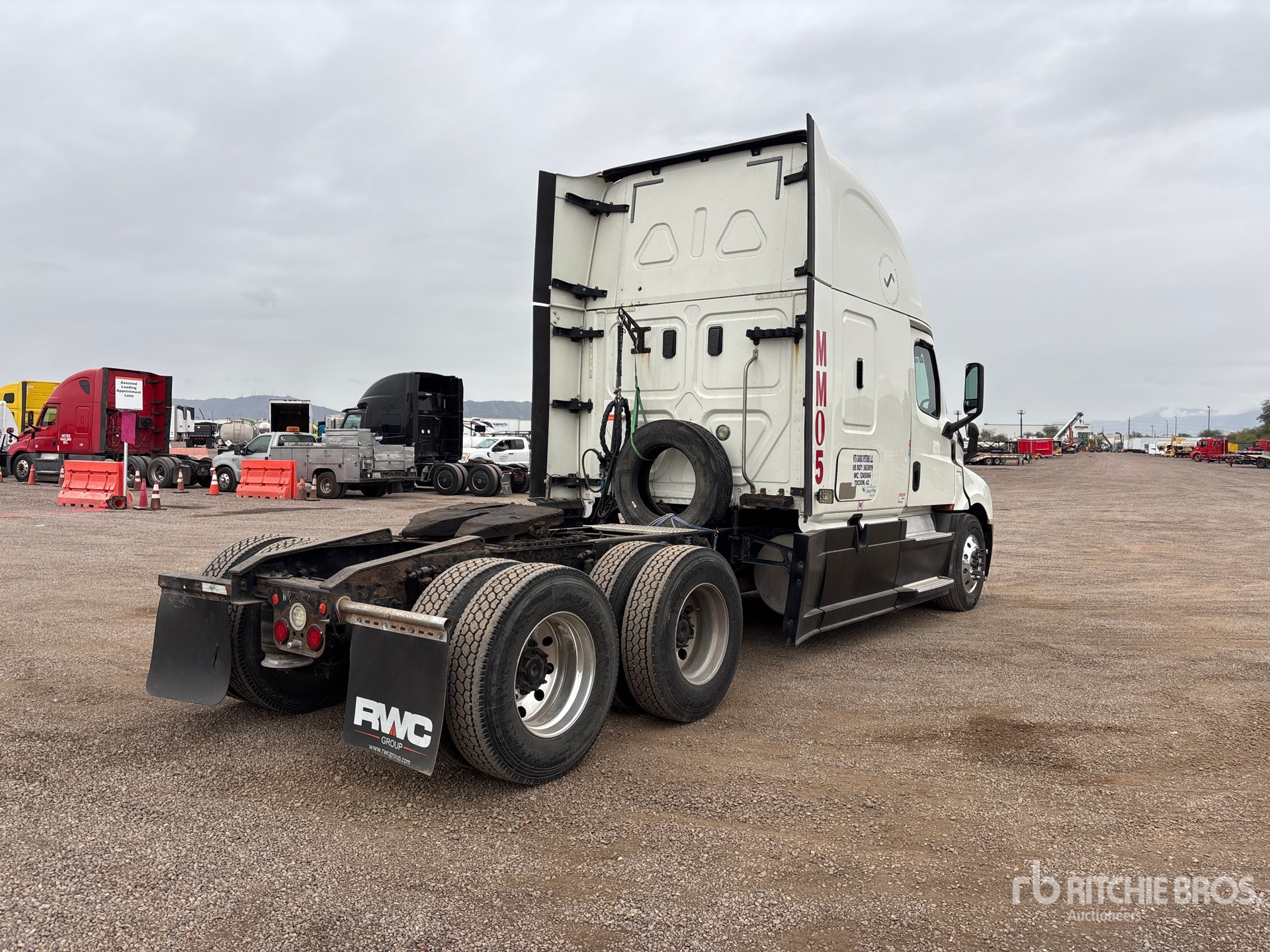 General Appearance with Picture, Right Rear Corner