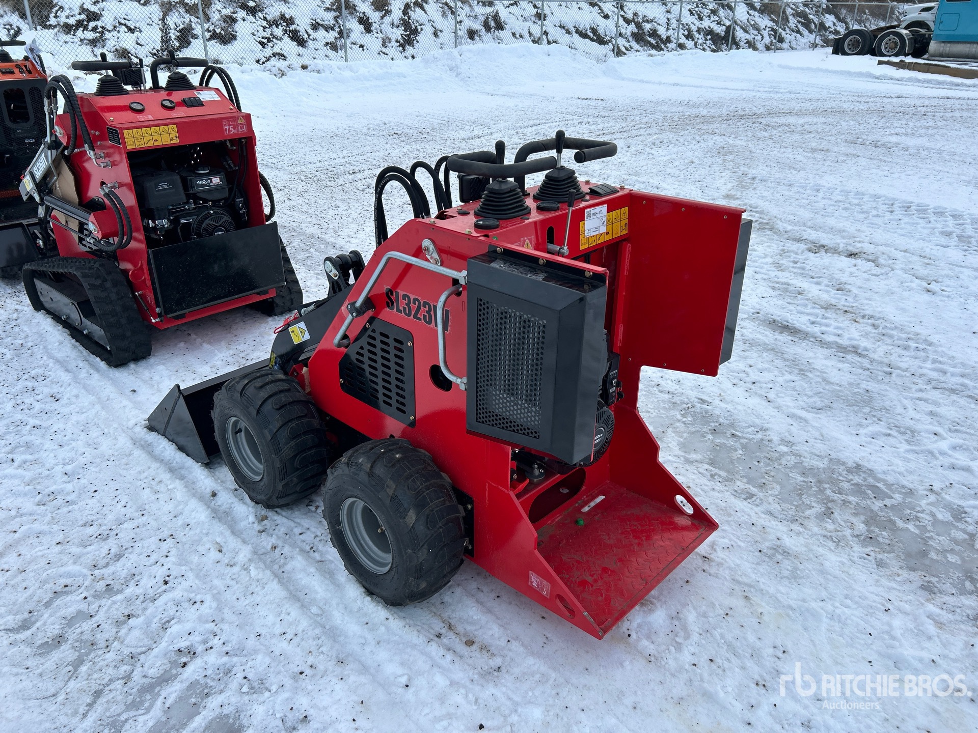 General Appearance with Picture, Left Rear Corner