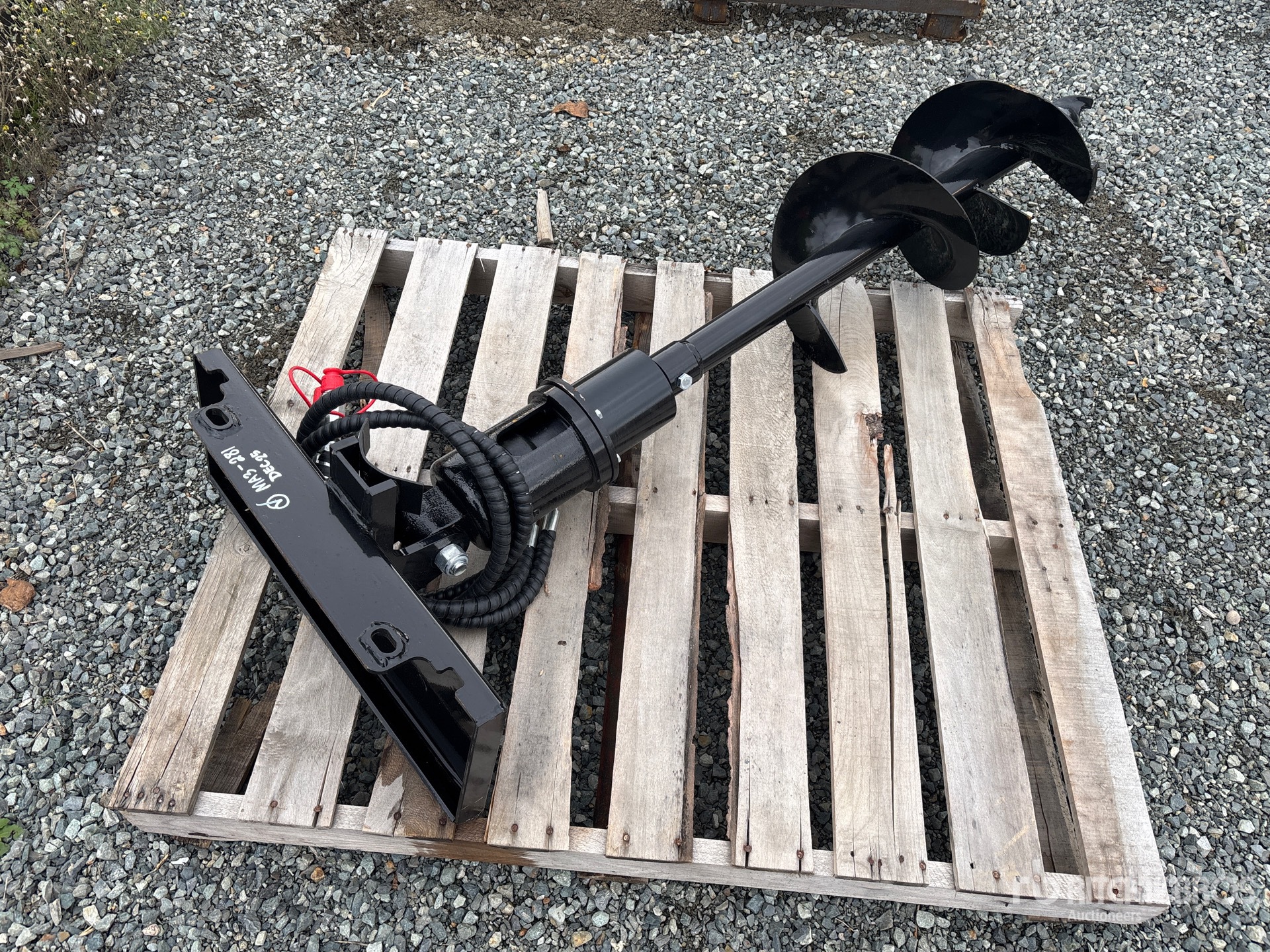 Aspect général with Image, coin arrière droit