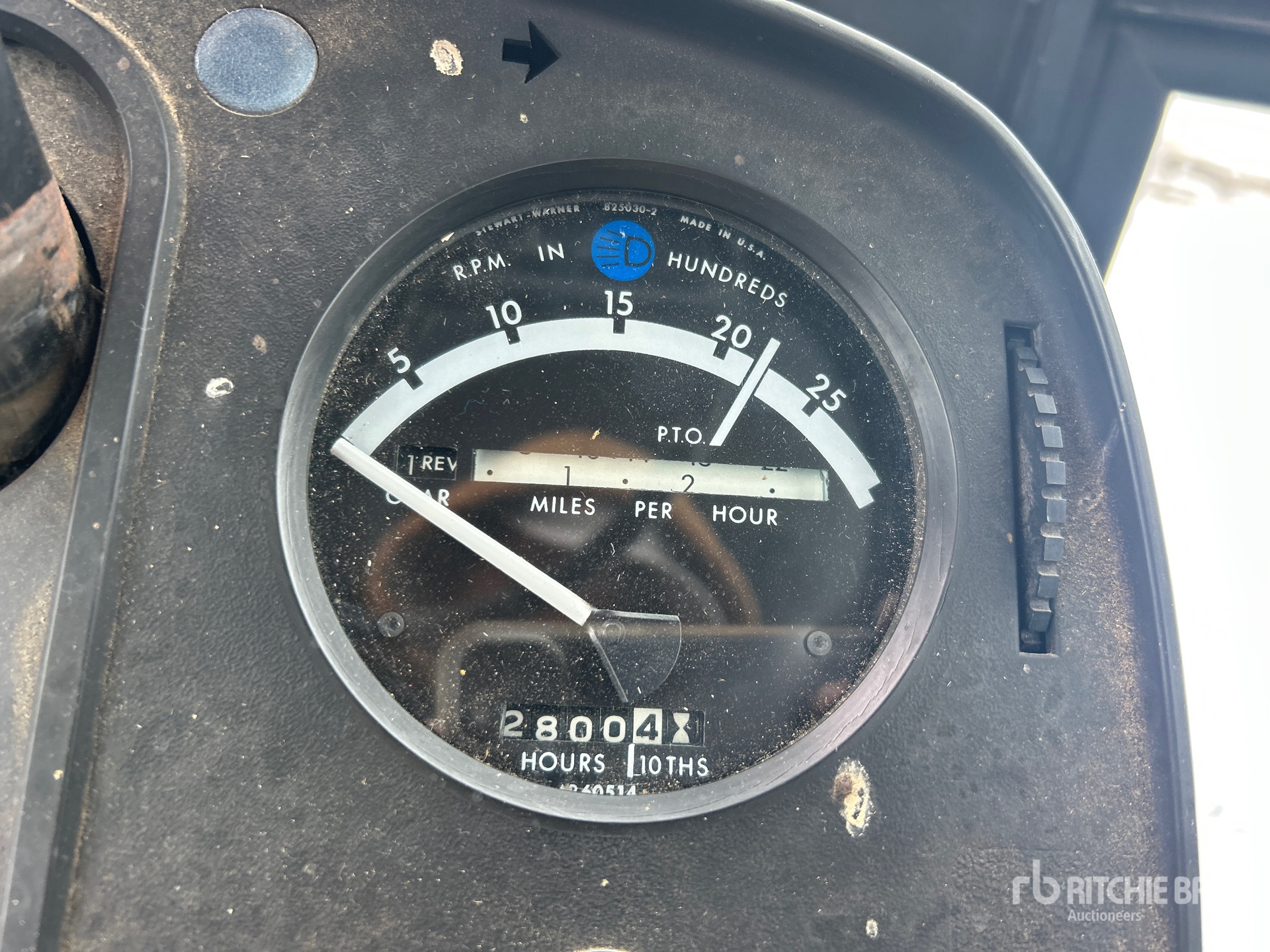 General Appearance with Hour Meter / Odometer