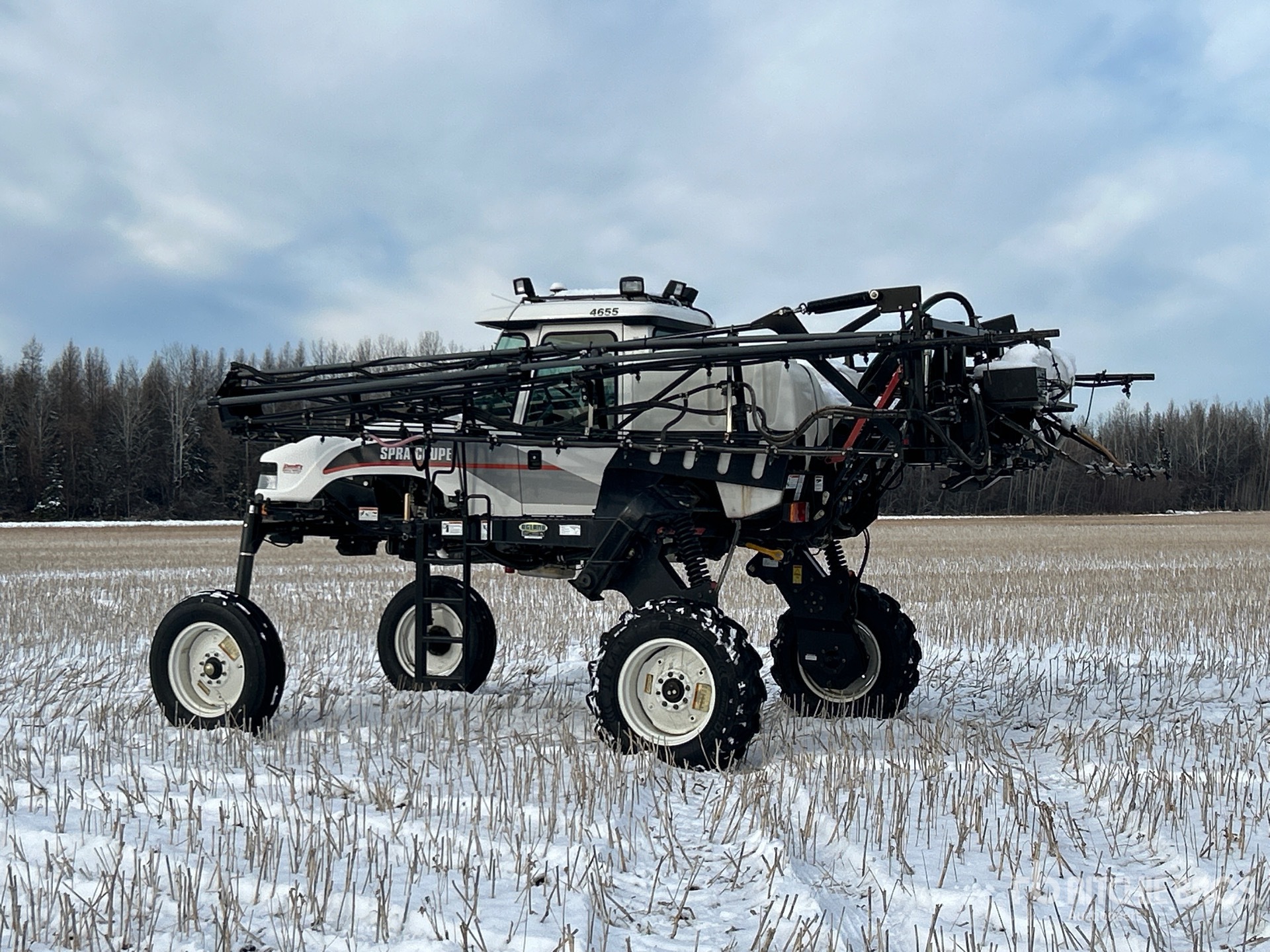 General Appearance with Foto, angolo posteriore sinistro