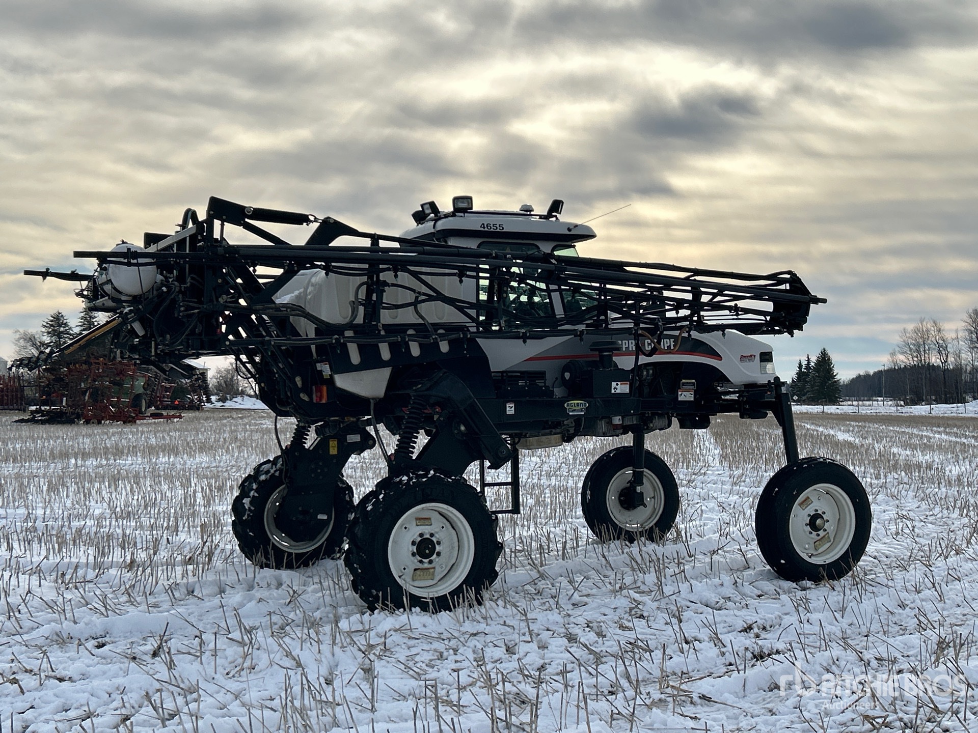 General Appearance with Foto, angolo anteriore sinistro