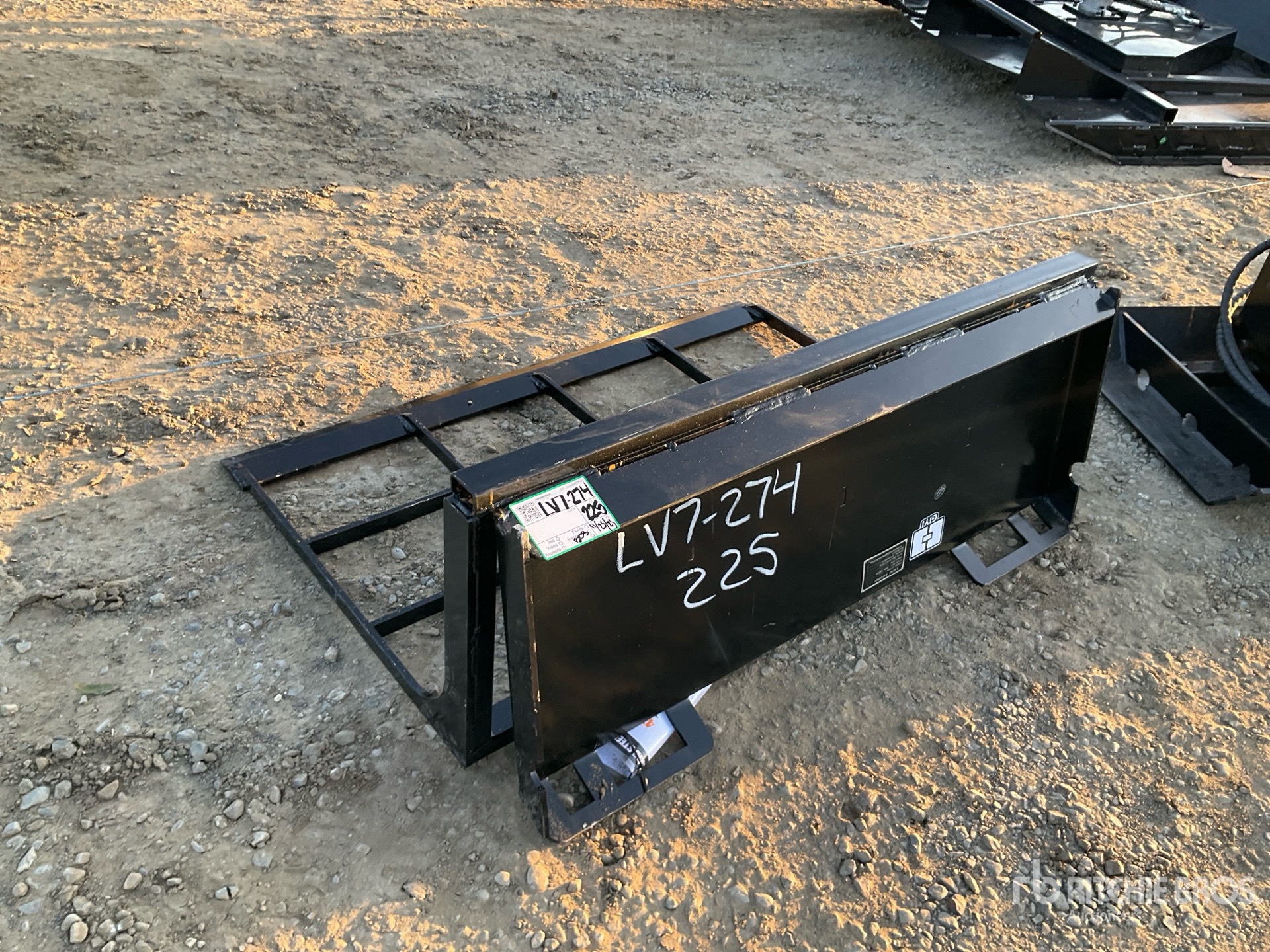 General Appearance with Picture, Left Front Corner