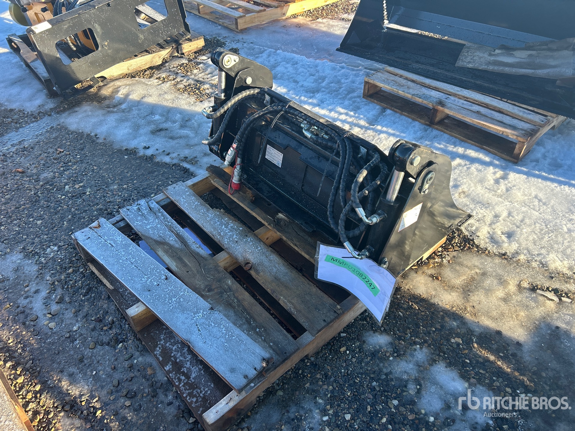 General Appearance with Bild, Ecke hinten rechts