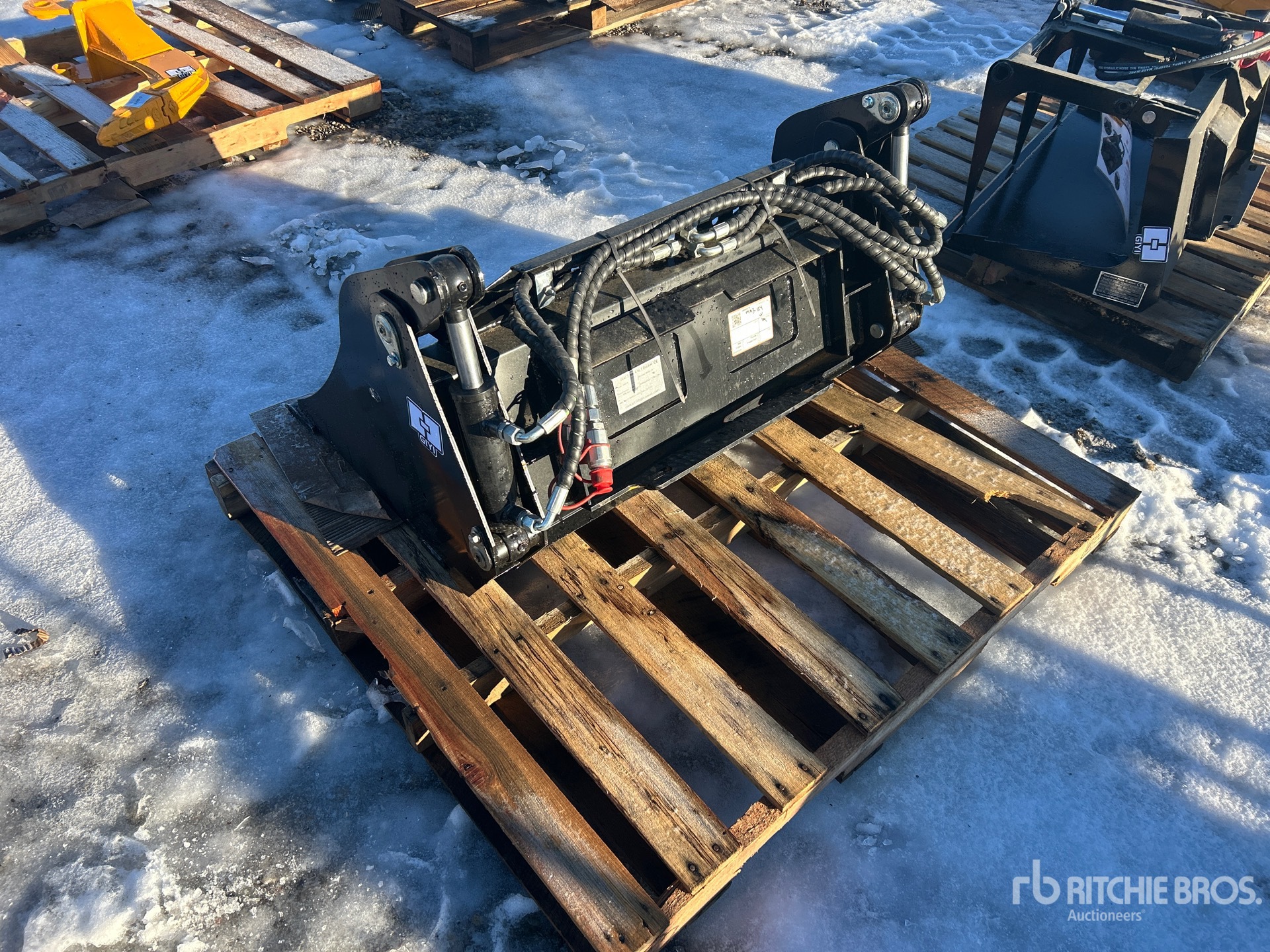 General Appearance with Bild, Ecke hinten links