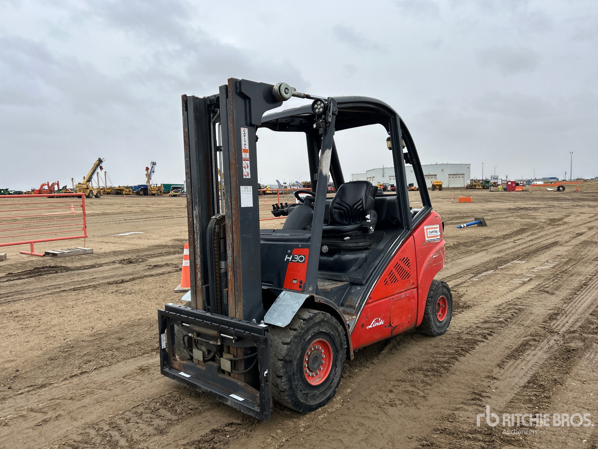 Aspect général with Image, coin avant gauche