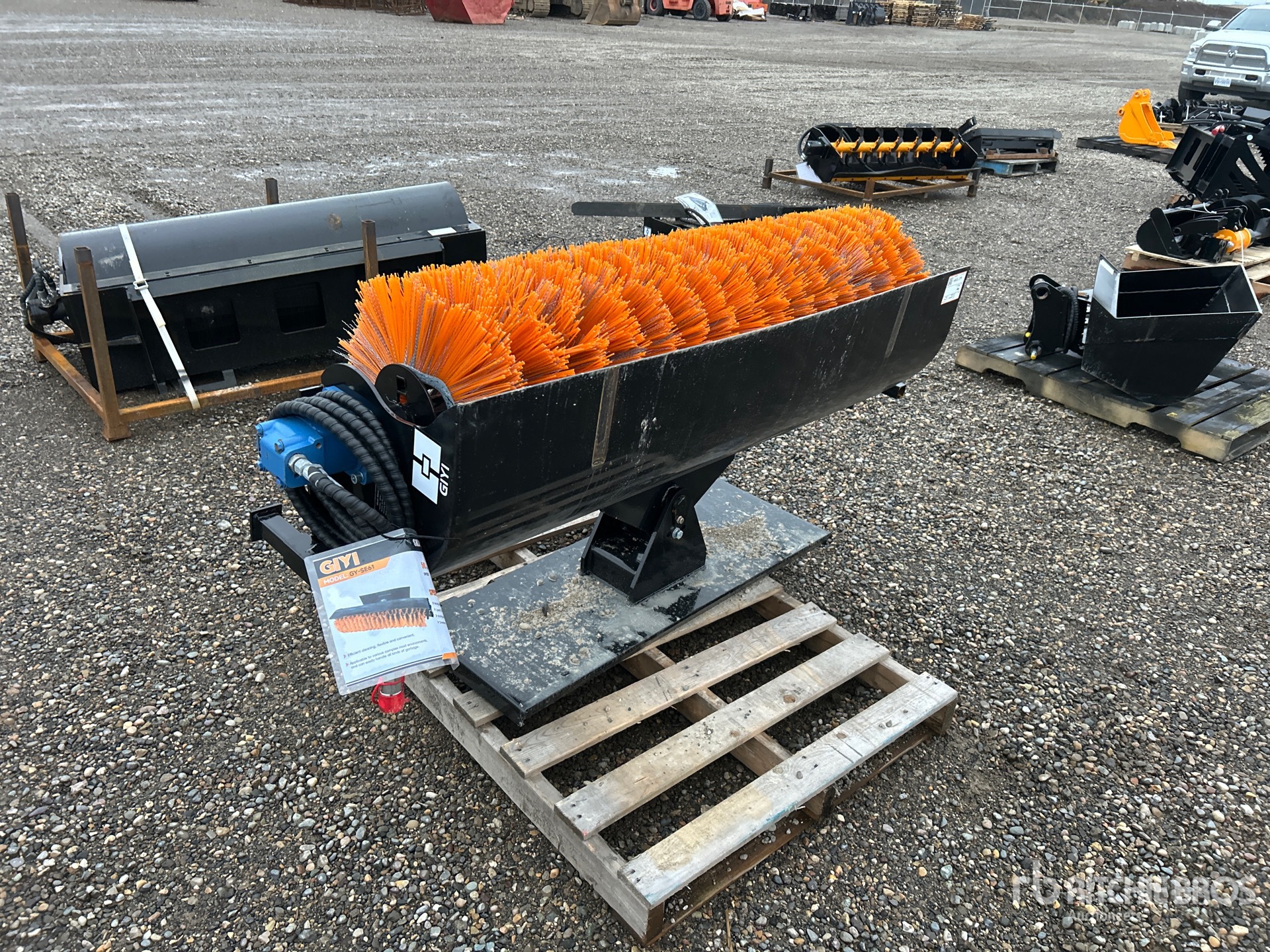 General Appearance with Image, coin avant droit