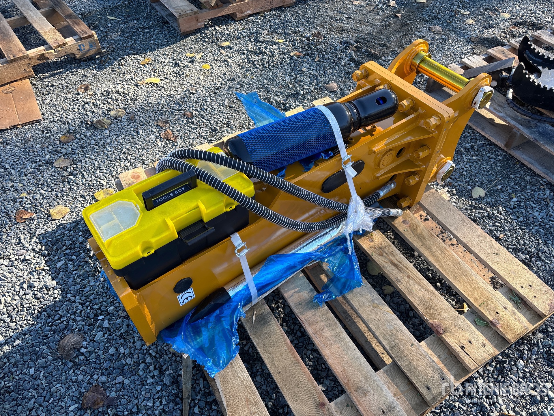 General Appearance with Image, coin avant gauche