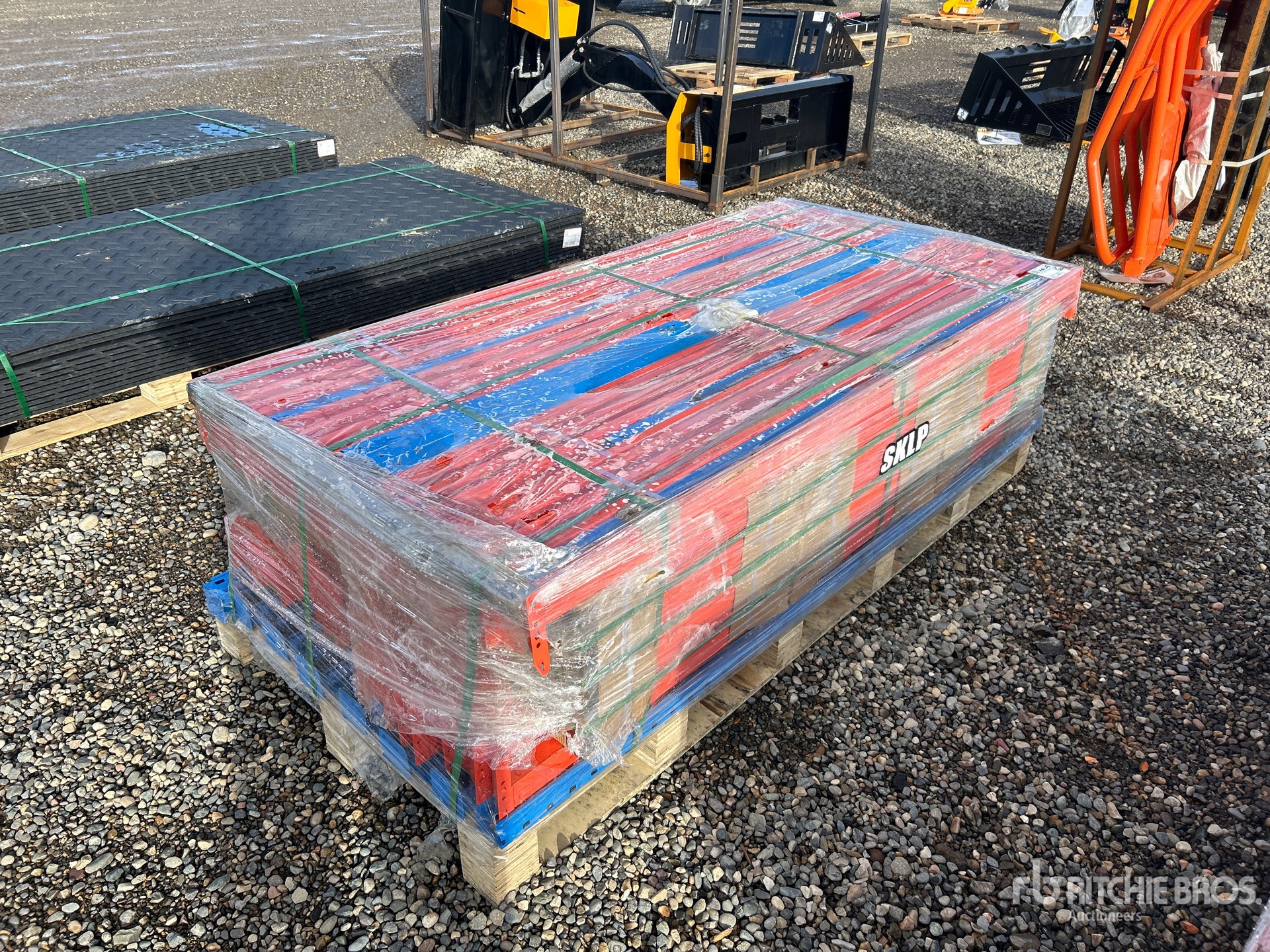 General Appearance with Bild, Ecke vorne rechts