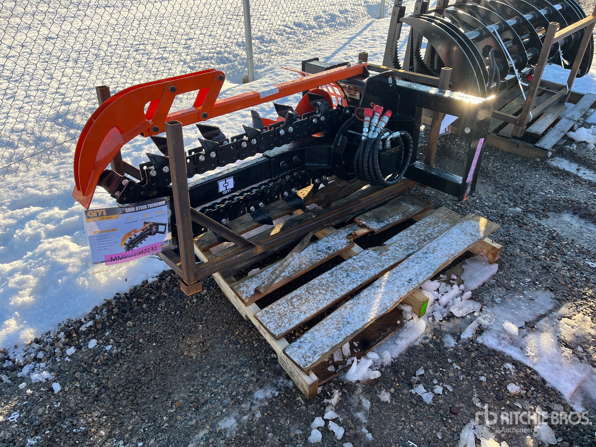 General Appearance with Bild, Ecke vorne links