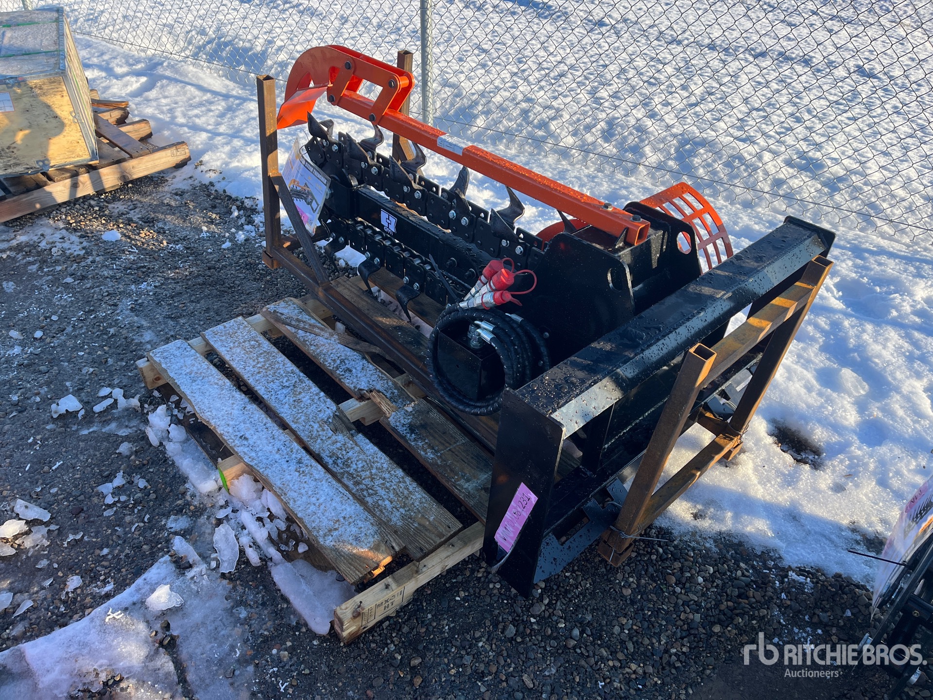 General Appearance with Bild, Ecke hinten links